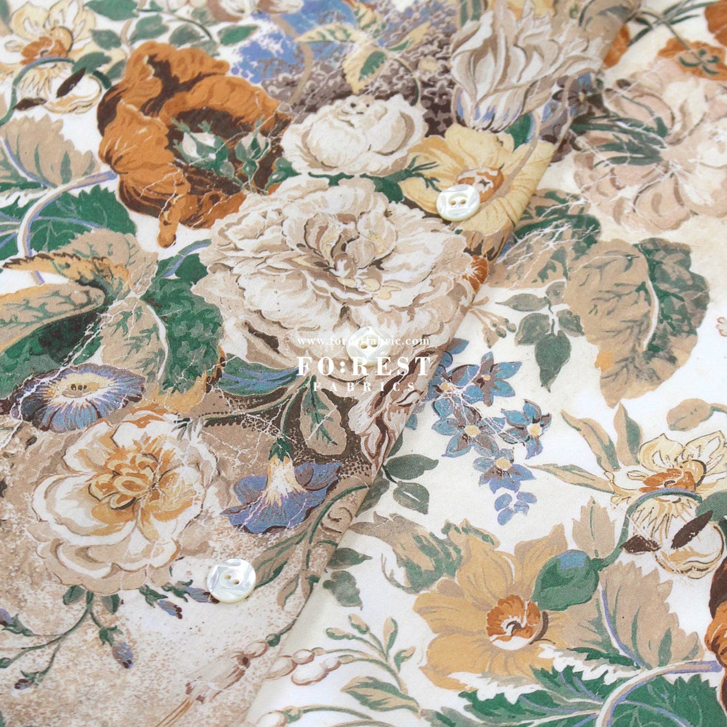 Liberty of London (Cotton Tana Lawn Fabric) - Parchment Petals C - FO:REST Fabric 布恩堂Liberty fabrictana lawnjapanese fabricykk zipper