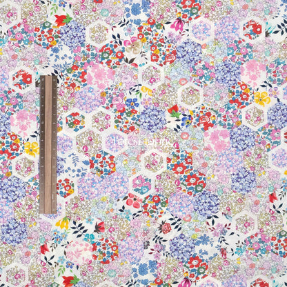 Liberty of London (Cotton Tana Lawn Fabric) - Patchwork Stoeies - FO:REST Fabric 布恩堂Liberty fabrictana lawnjapanese fabricykk zipper