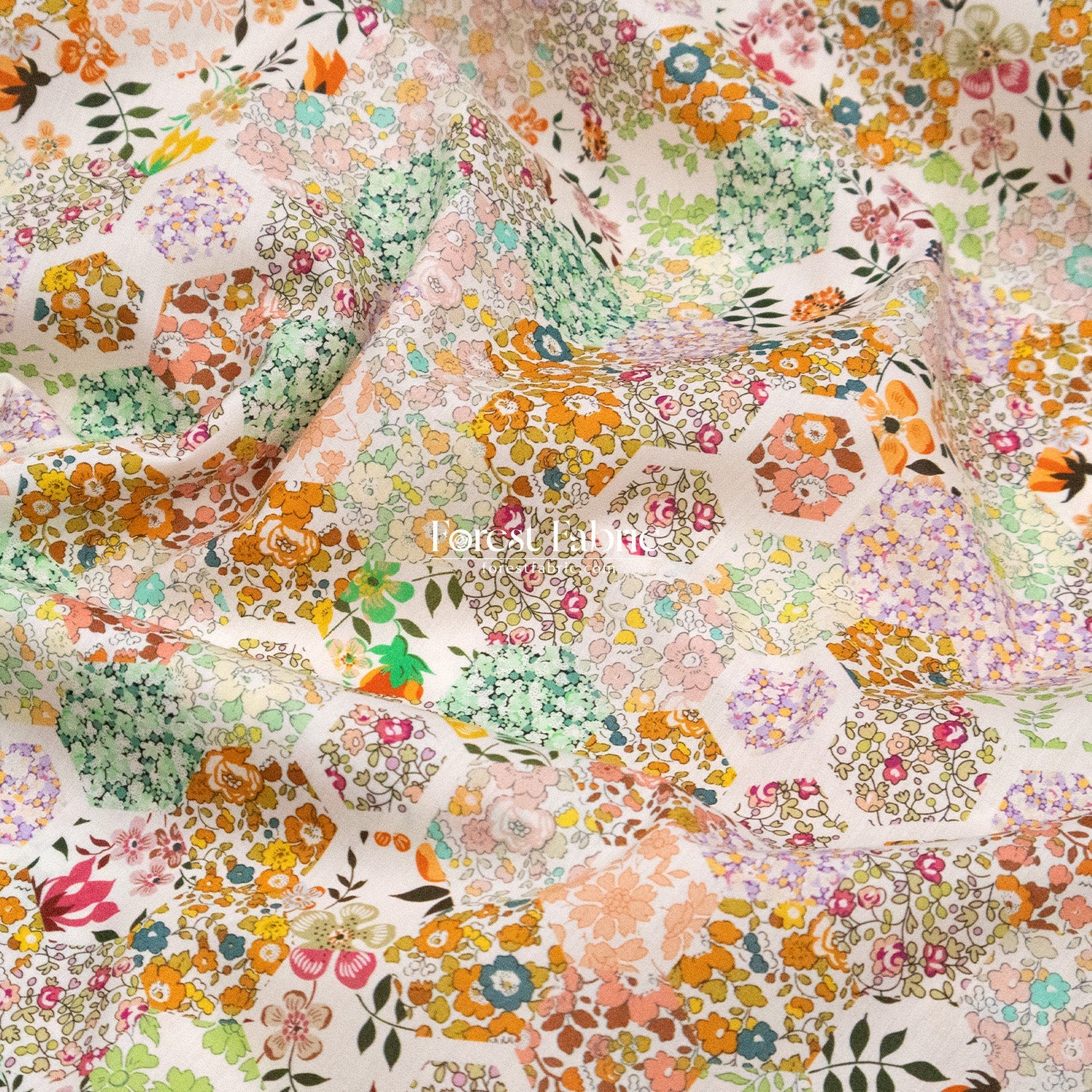 Liberty of London (Cotton Tana Lawn Fabric) - Patchwork Stoeies - FO:REST Fabric 布恩堂Liberty fabrictana lawnjapanese fabricykk zipper