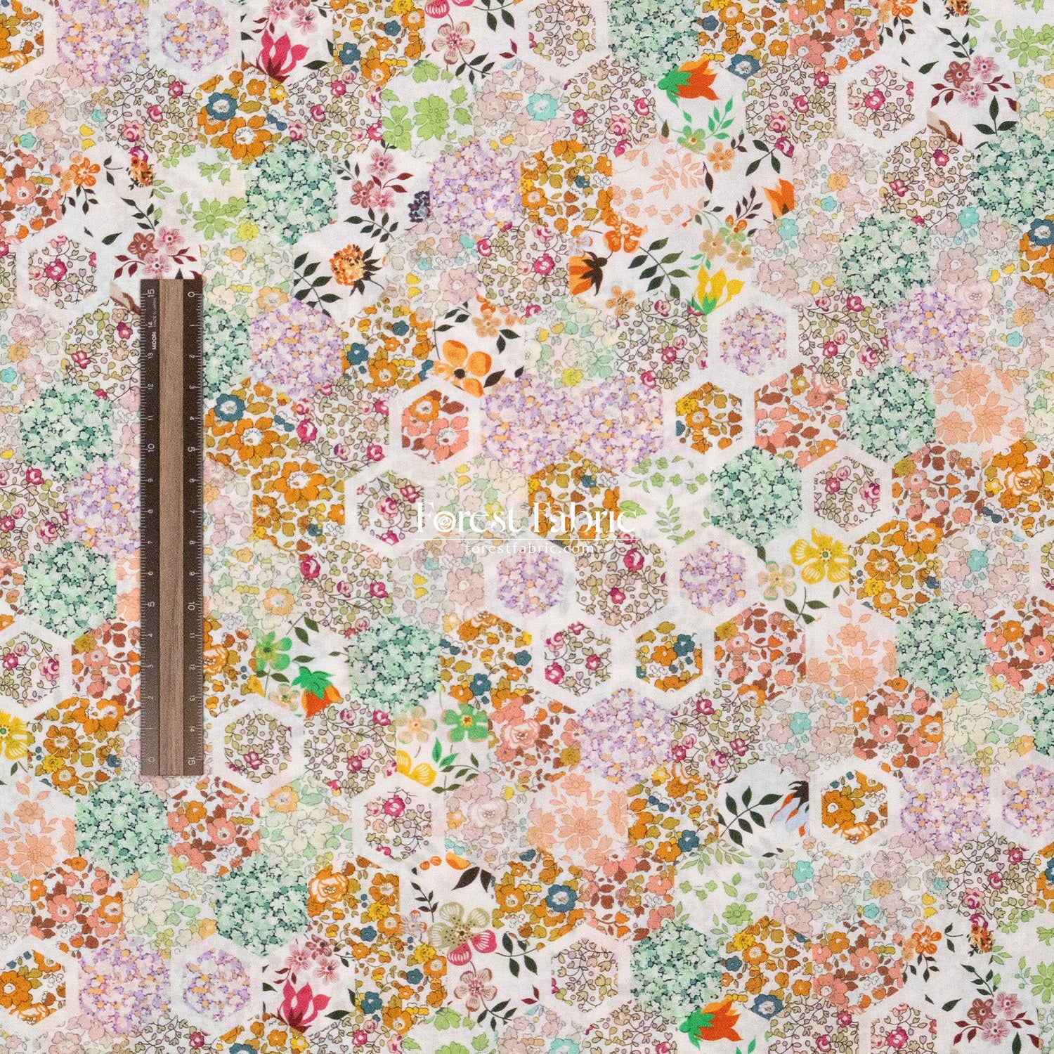 Liberty of London (Cotton Tana Lawn Fabric) - Patchwork Stoeies - FO:REST Fabric 布恩堂Liberty fabrictana lawnjapanese fabricykk zipper