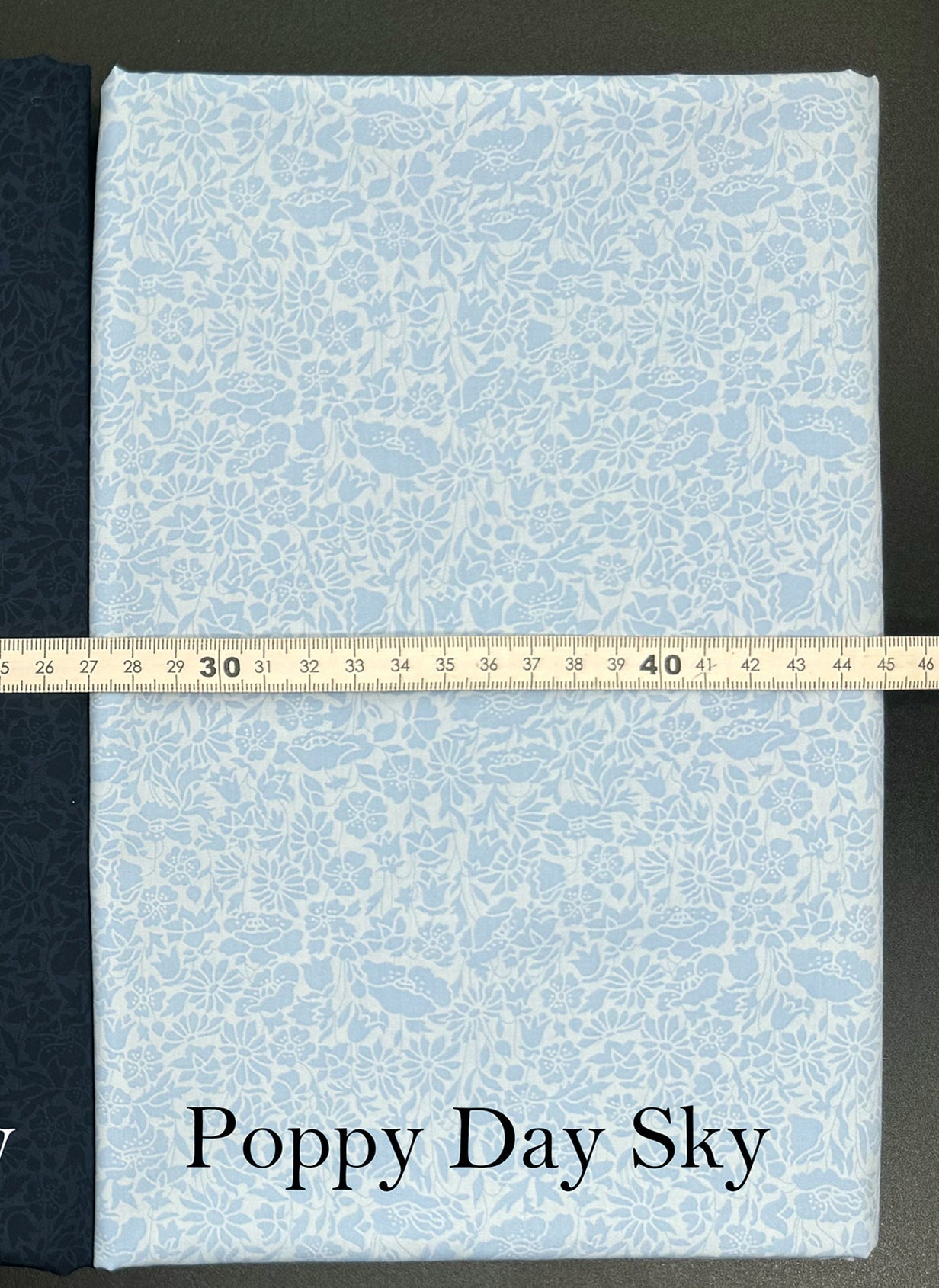 Liberty of London (Cotton Tana Lawn Fabric) - Poppy Day sky - FO:REST Fabric 布恩堂Liberty fabrictana lawnjapanese fabricykk zipper