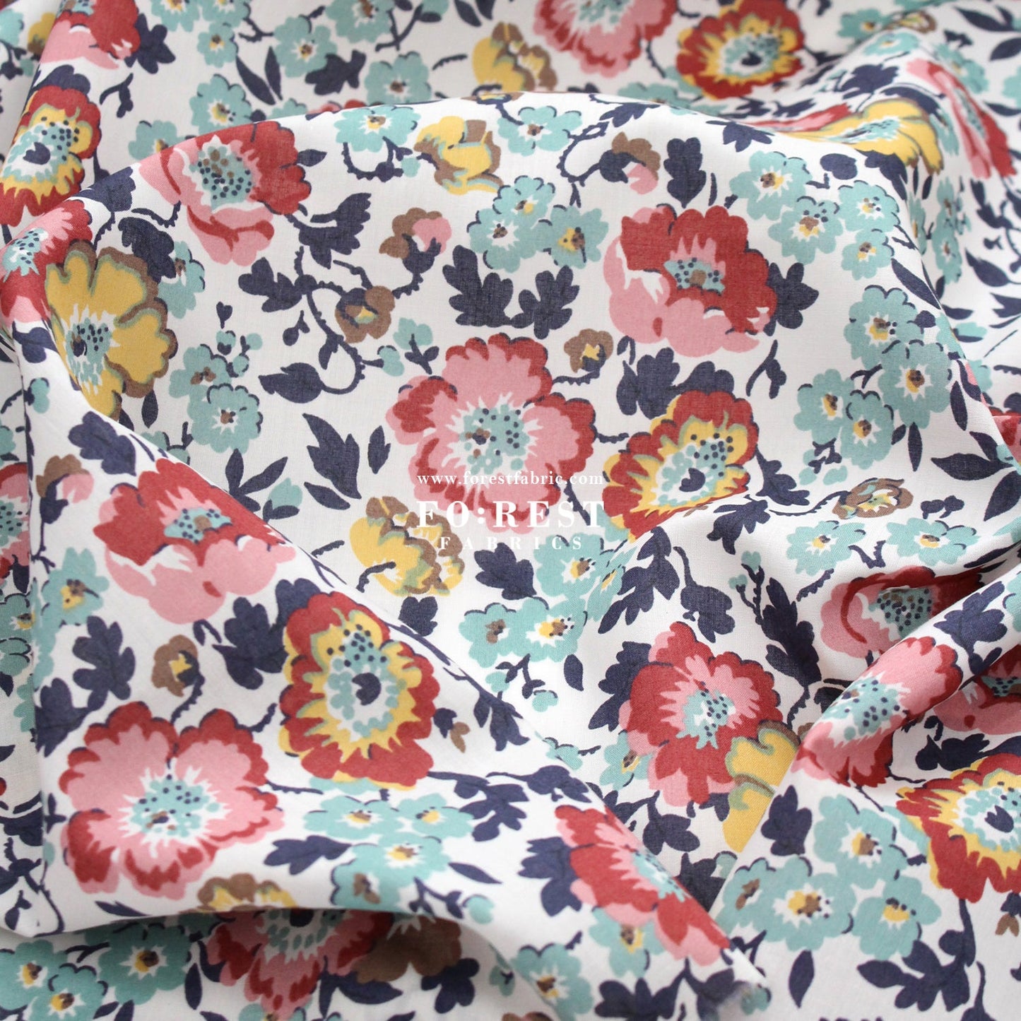 Liberty of London (Cotton Tana Lawn Fabric) - Poppy Poem C - FO:REST Fabric 布恩堂Liberty fabrictana lawnjapanese fabricykk zipper