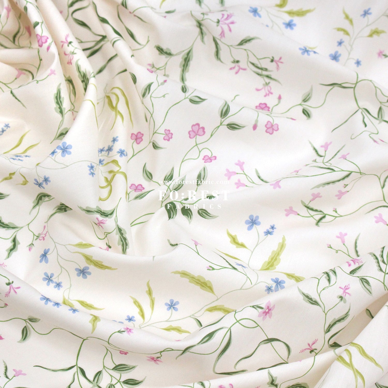 Liberty of London (Cotton Tana Lawn Fabric) - Regal Blossom B - FO:REST Fabric 布恩堂Liberty fabrictana lawnjapanese fabricykk zipper