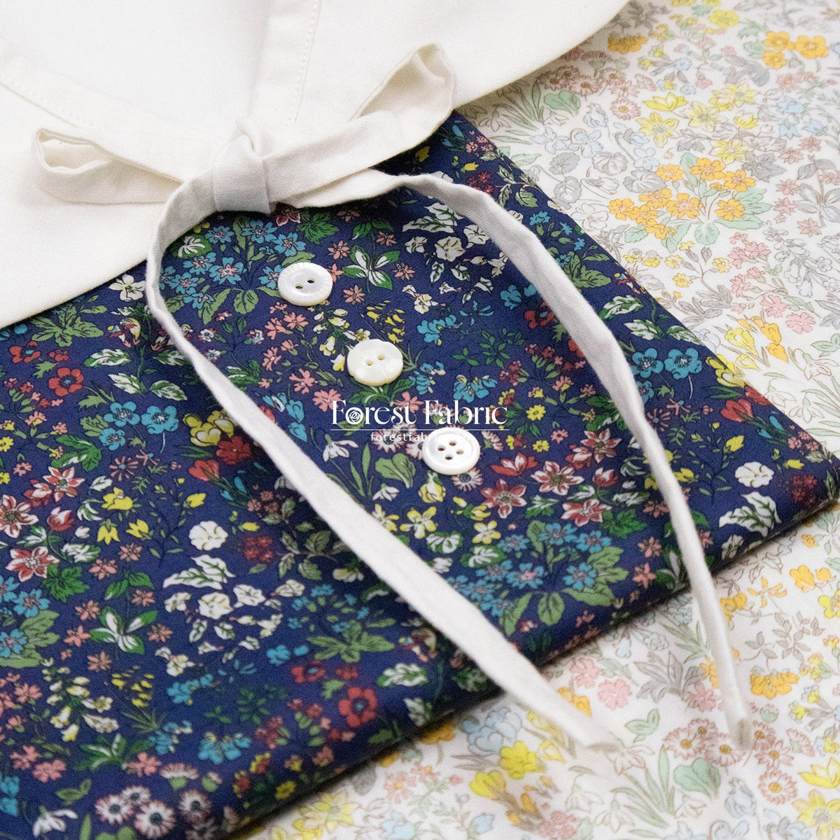 Liberty of London (Cotton Tana Lawn Fabric) - Spring Flowers - FO:REST Fabric 布恩堂Liberty fabrictana lawnjapanese fabricykk zipper
