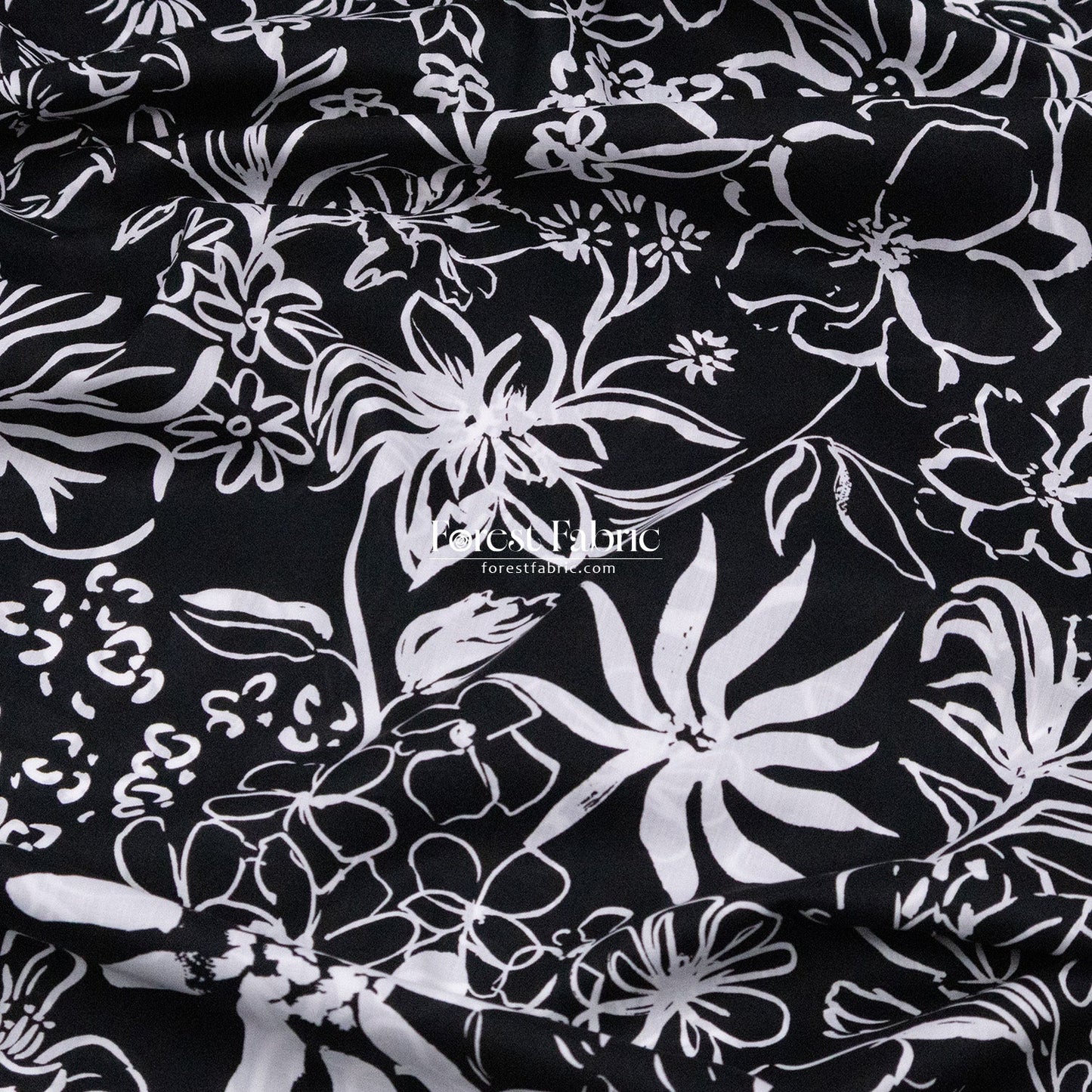 Liberty of London (Cotton Tana Lawn Fabric) - Studio Florals - FO:REST Fabric 布恩堂Liberty fabrictana lawnjapanese fabricykk zipper