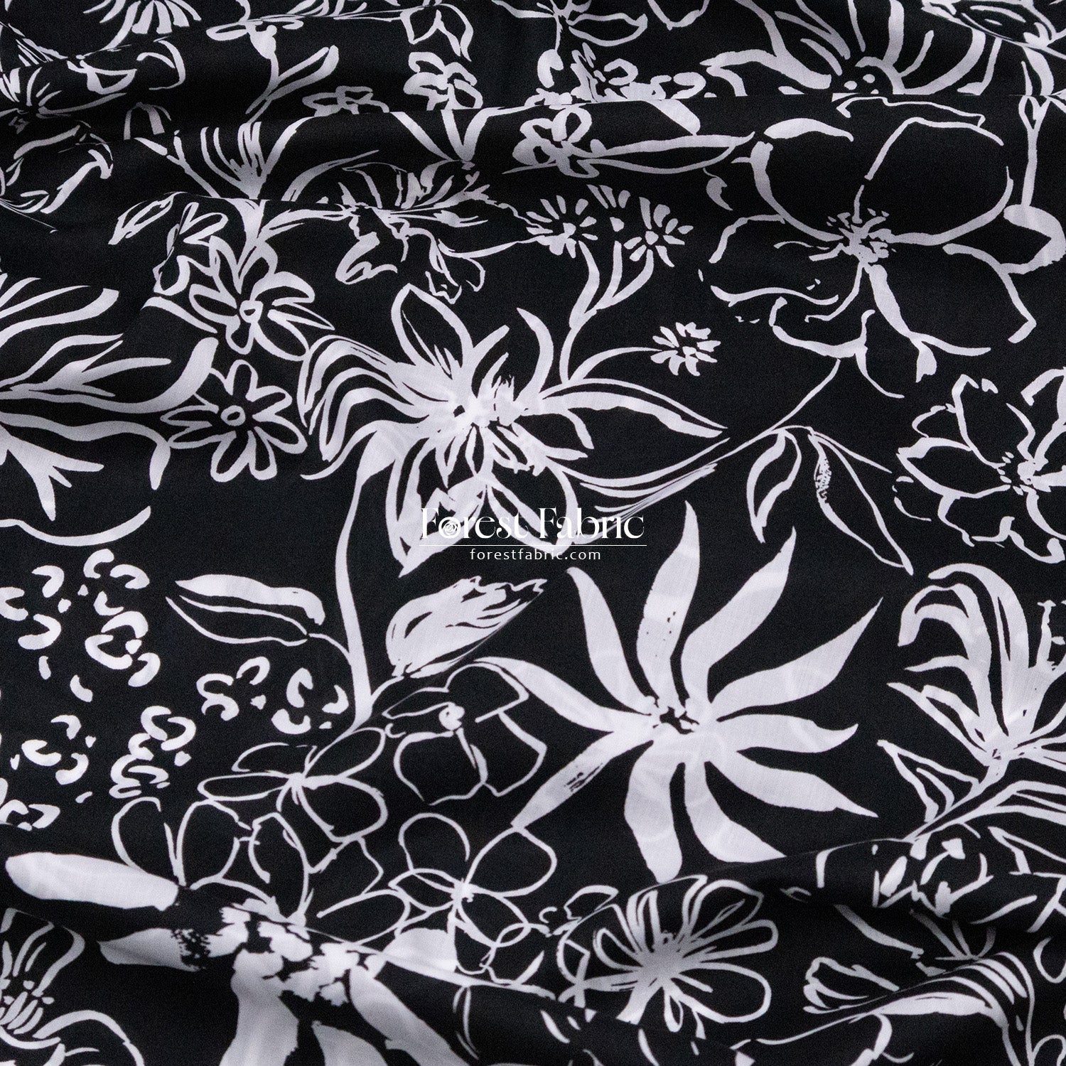 Liberty of London (Cotton Tana Lawn Fabric) - Studio Florals - FO:REST Fabric 布恩堂Liberty fabrictana lawnjapanese fabricykk zipper