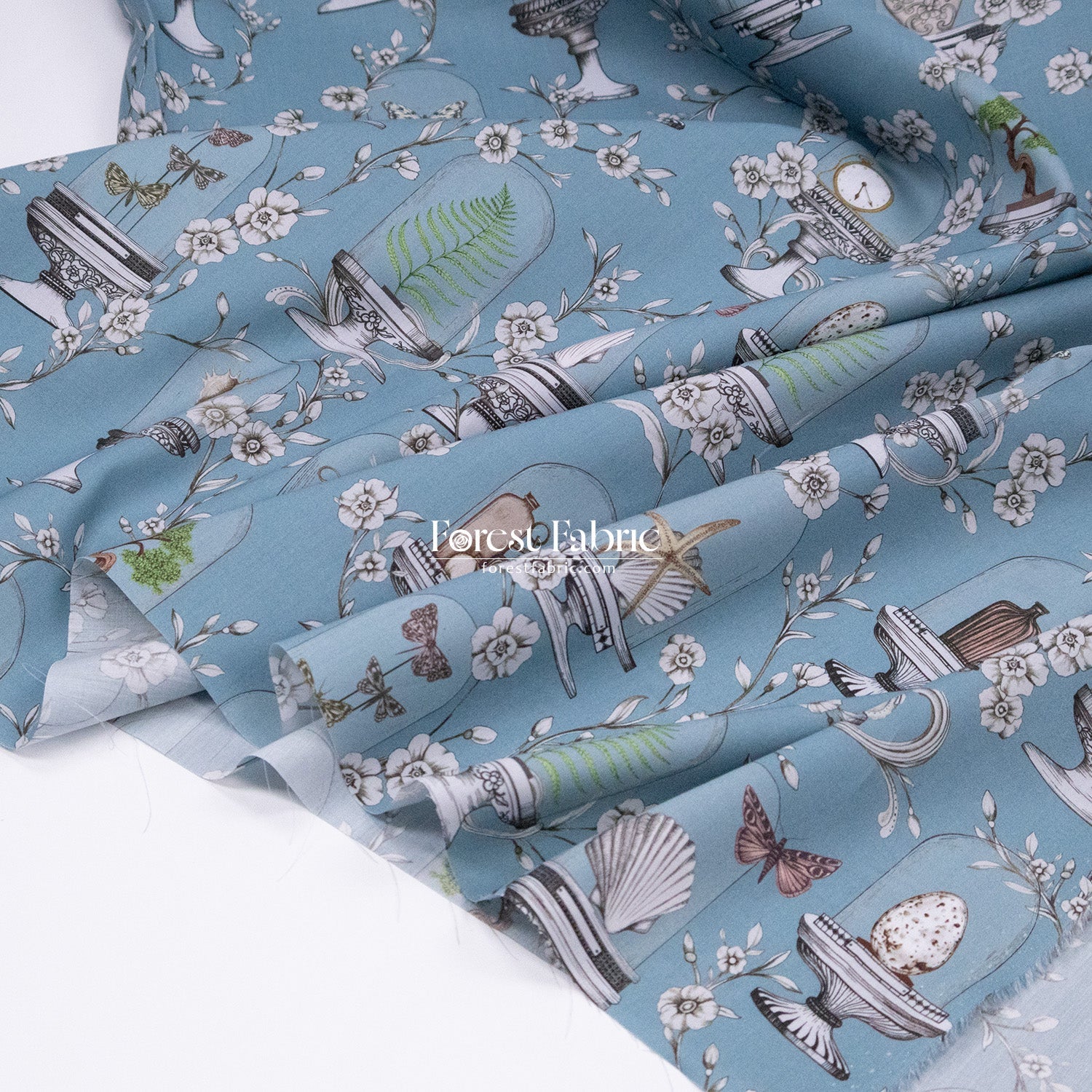 Liberty of London (Cotton Tana Lawn Fabric) - The collector - FO:REST Fabric 布恩堂Liberty fabrictana lawnjapanese fabricykk zipper