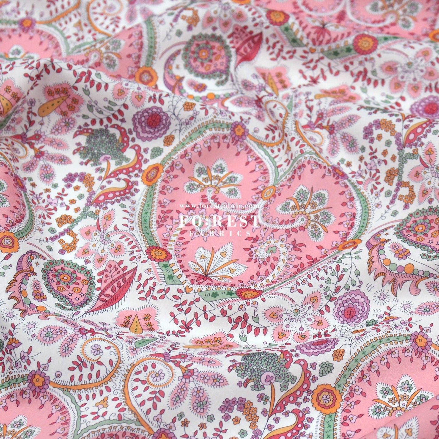 Liberty of London (Cotton Tana Lawn Fabric) - Theri kitty - FO:REST Fabric 布恩堂Liberty fabrictana lawnjapanese fabricykk zipper