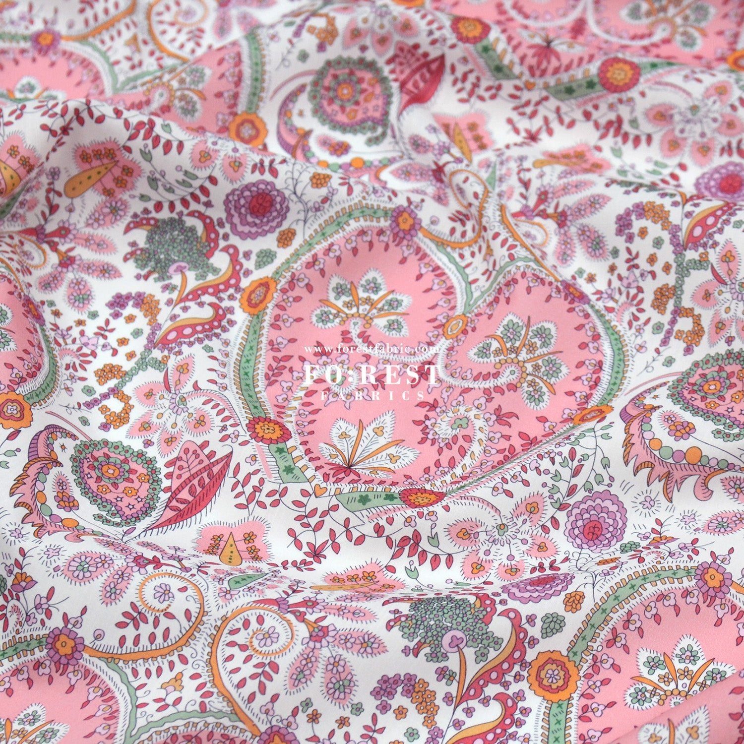 Liberty of London (Cotton Tana Lawn Fabric) - Theri kitty - FO:REST Fabric 布恩堂Liberty fabrictana lawnjapanese fabricykk zipper