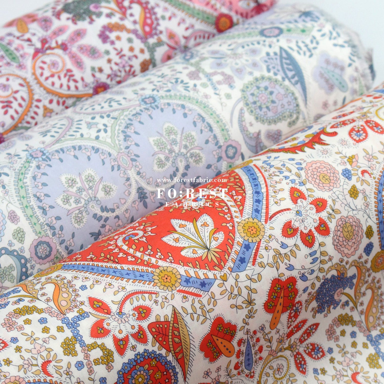 Liberty of London (Cotton Tana Lawn Fabric) - Theri kitty - FO:REST Fabric 布恩堂Liberty fabrictana lawnjapanese fabricykk zipper