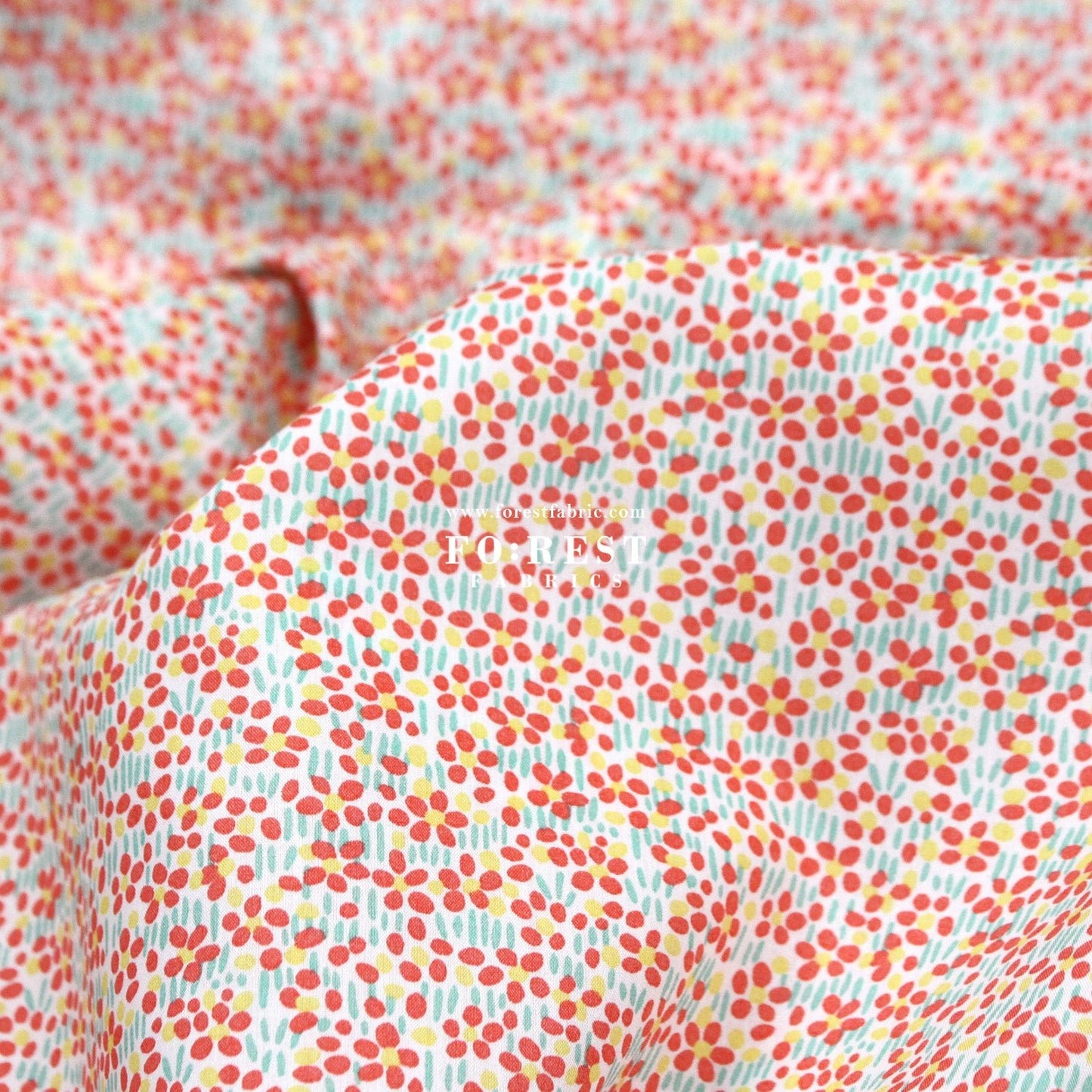 Liberty of London (Cotton Tana Lawn Fabric) - Walter’s Meadow - FO:REST Fabric 布恩堂Liberty fabrictana lawnjapanese fabricykk zipper