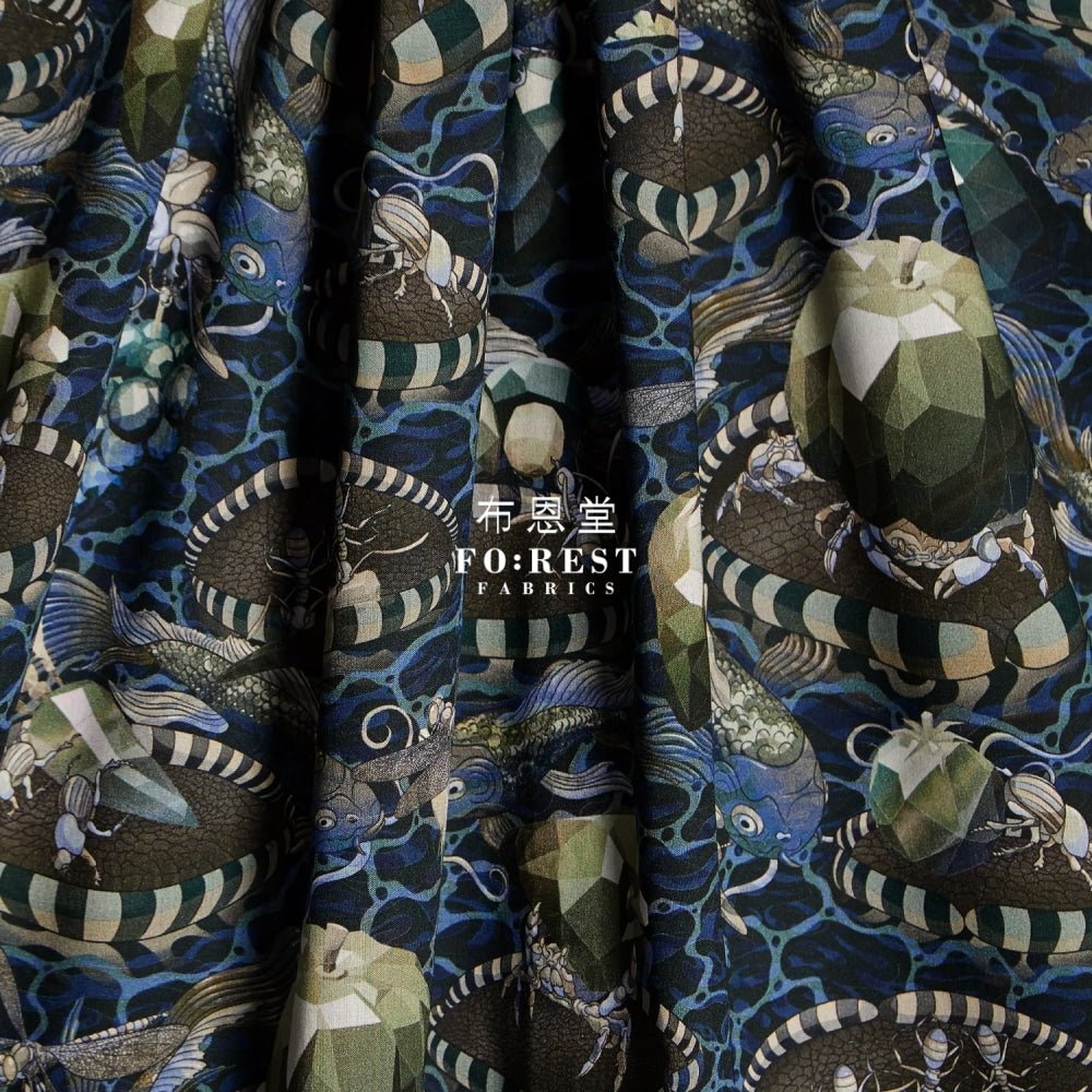 Liberty of London (Cotton Tana Lawn Fabric) - Wilde world Black - FO:REST Fabric 布恩堂Liberty fabrictana lawnjapanese fabricykk zipper