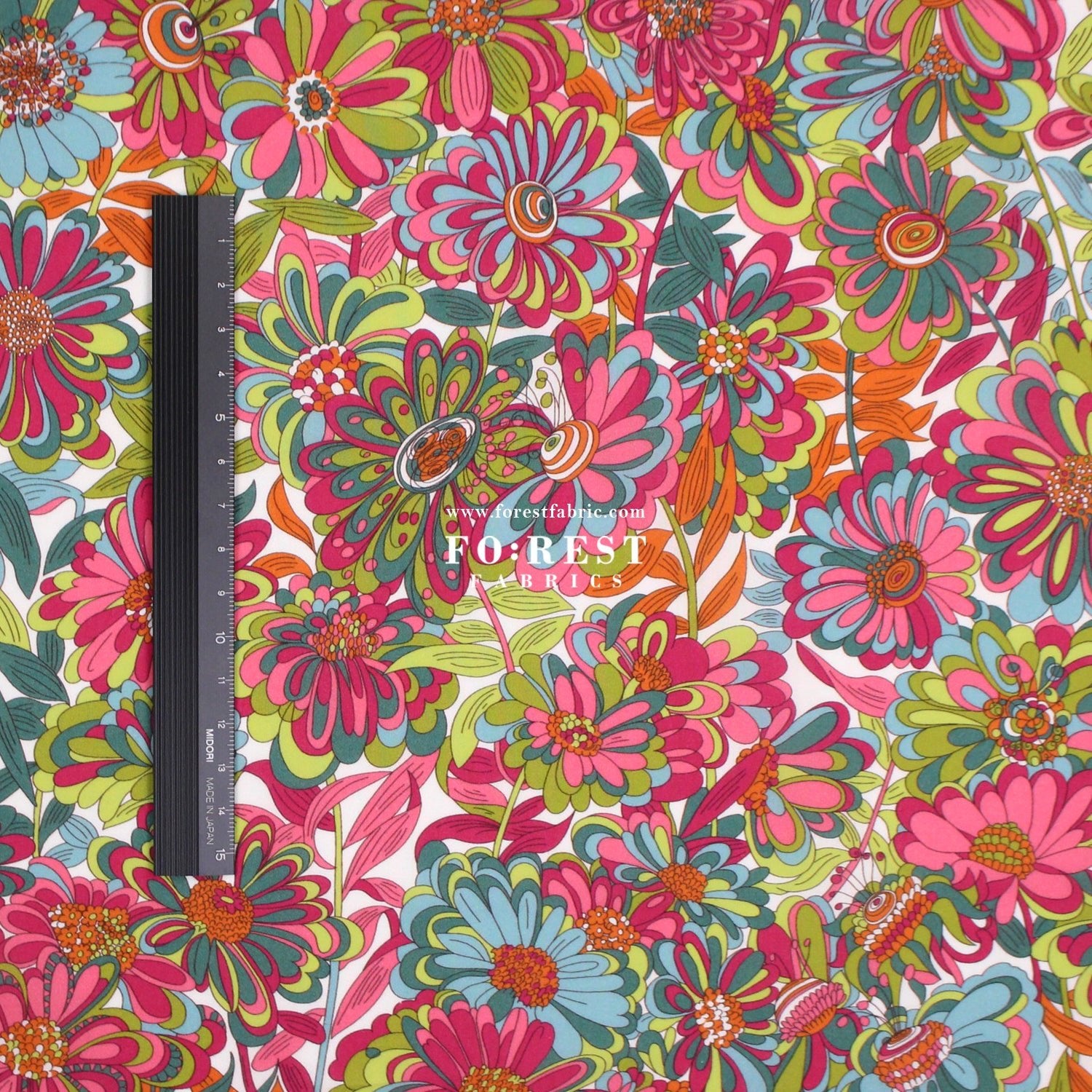 Liberty of London (Cotton Tana Lawn Fabric) - Willows Garden B - FO:REST Fabric 布恩堂Liberty fabrictana lawnjapanese fabricykk zipper