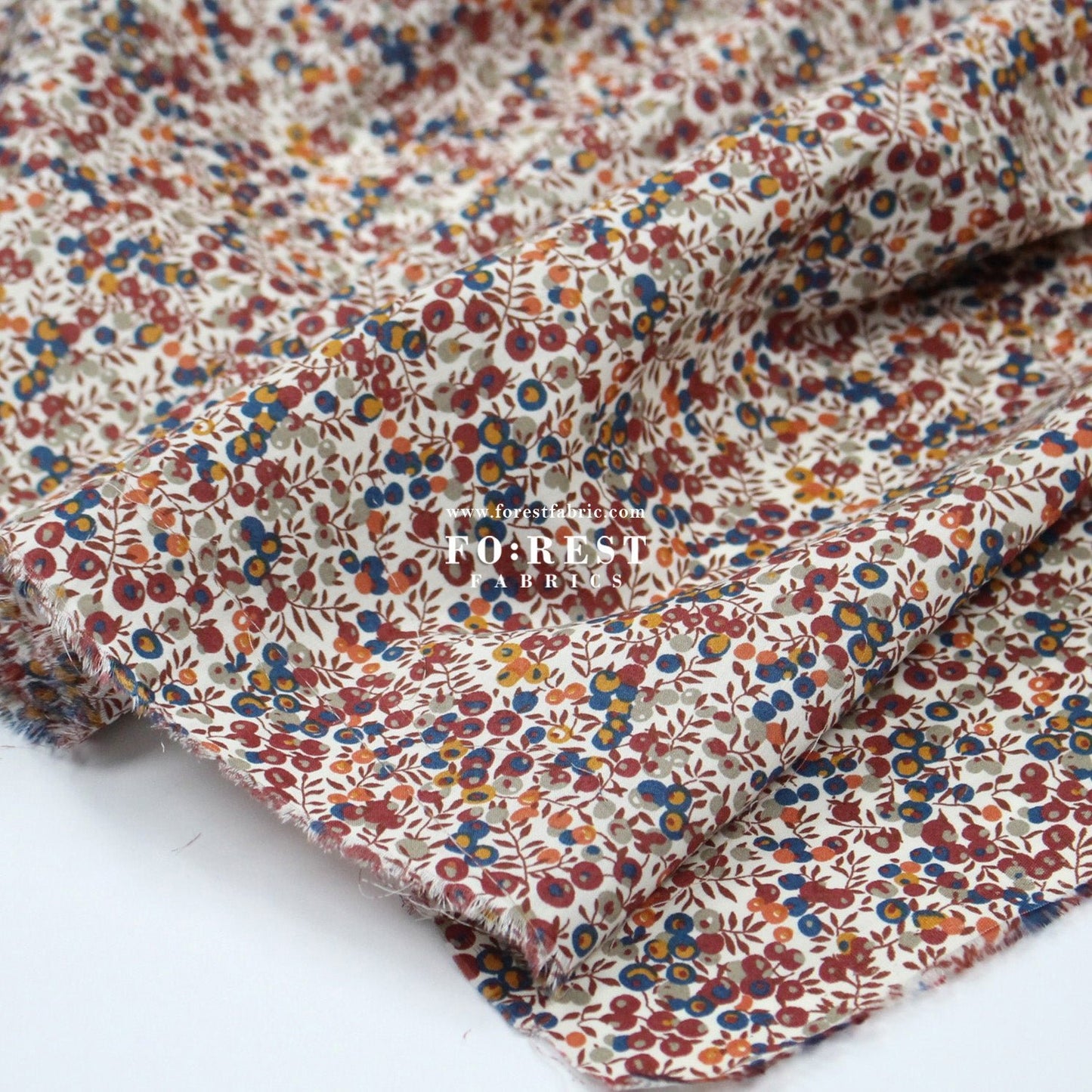 Liberty of London (Cotton Tana Lawn Fabric) - Wiltshire Bud - FO:REST Fabric 布恩堂Liberty fabrictana lawnjapanese fabricykk zipper