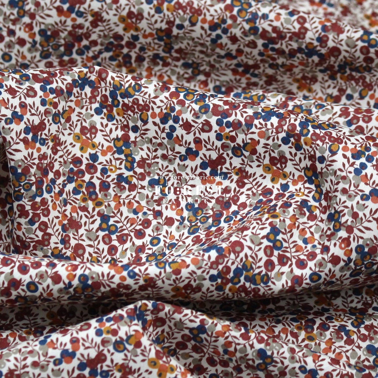 Liberty of London (Cotton Tana Lawn Fabric) - Wiltshire Bud - FO:REST Fabric 布恩堂Liberty fabrictana lawnjapanese fabricykk zipper