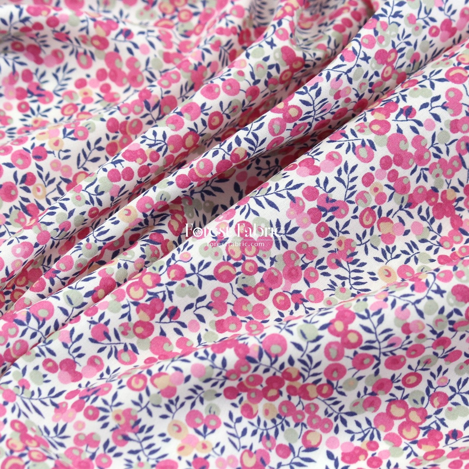Liberty of London (Cotton Tana Lawn Fabric) - Wiltshire Bud - FO:REST Fabric 布恩堂Liberty fabrictana lawnjapanese fabricykk zipper