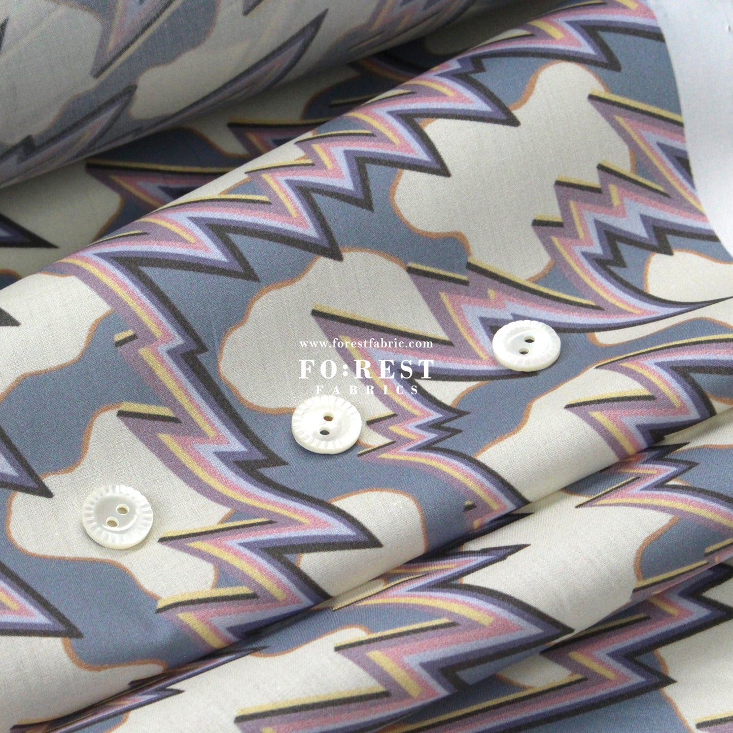 Liberty of London (Cotton Tana Lawn Fabric) - Zeus - FO:REST Fabric 布恩堂Liberty fabrictana lawnjapanese fabricykk zipper