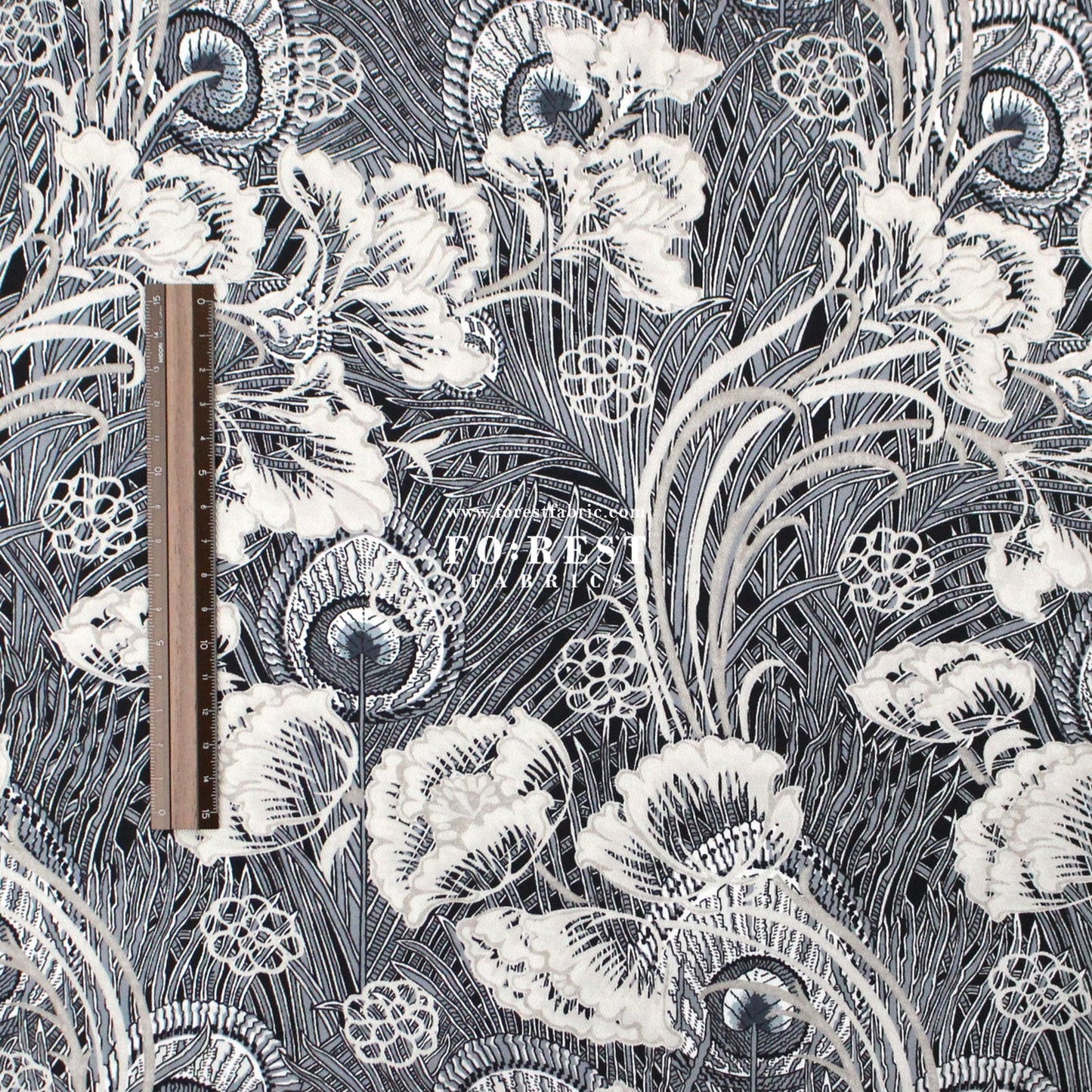 Liberty of London (Cotton Twill Fabric) - Hera Hana Dance - FO:REST Fabric 布恩堂Liberty fabrictana lawnjapanese fabricykk zipper