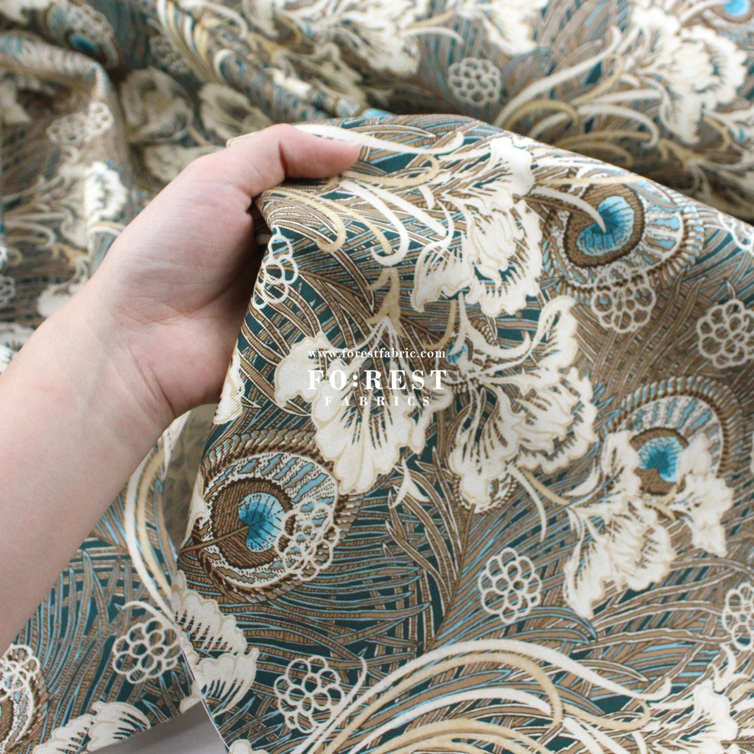 Liberty of London (Cotton Twill Fabric) - Hera Hana Dance - FO:REST Fabric 布恩堂Liberty fabrictana lawnjapanese fabricykk zipper