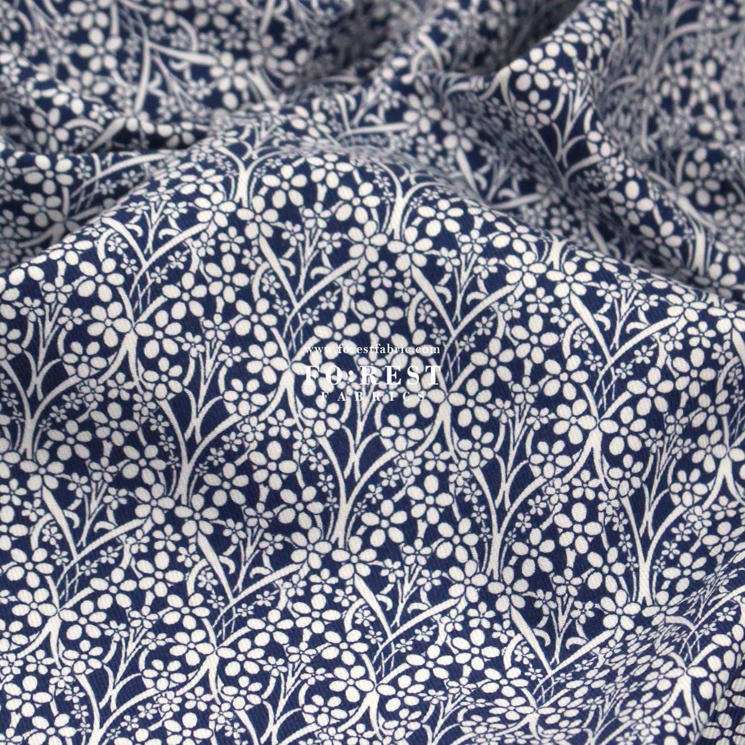 Liberty of London (LanTana Fabric) - iona star - FO:REST Fabric 布恩堂Liberty fabrictana lawnjapanese fabricykk zipper