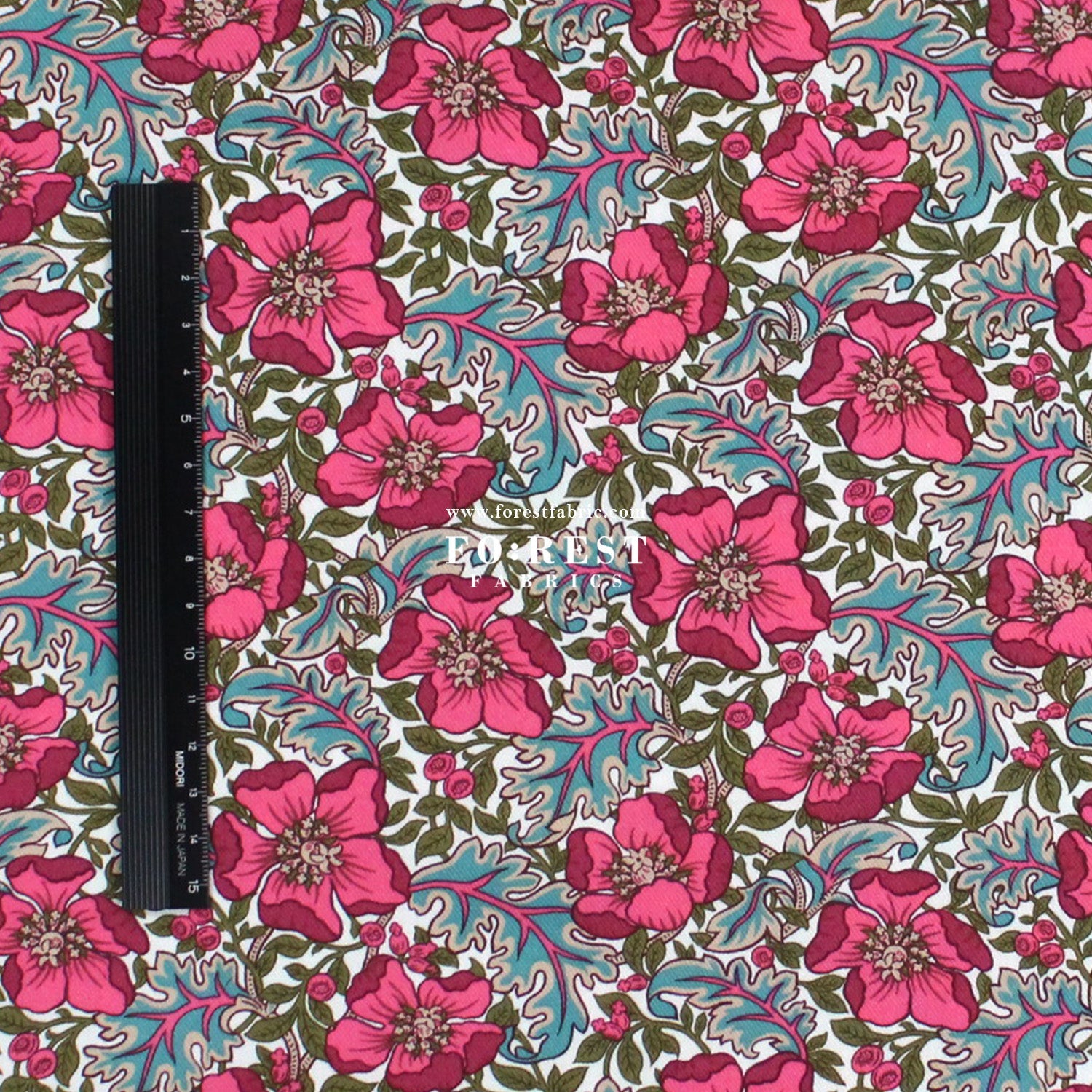 Liberty of London (LanTana Fabric) - Millie Francesca - FO:REST Fabric 布恩堂Liberty fabrictana lawnjapanese fabricykk zipper