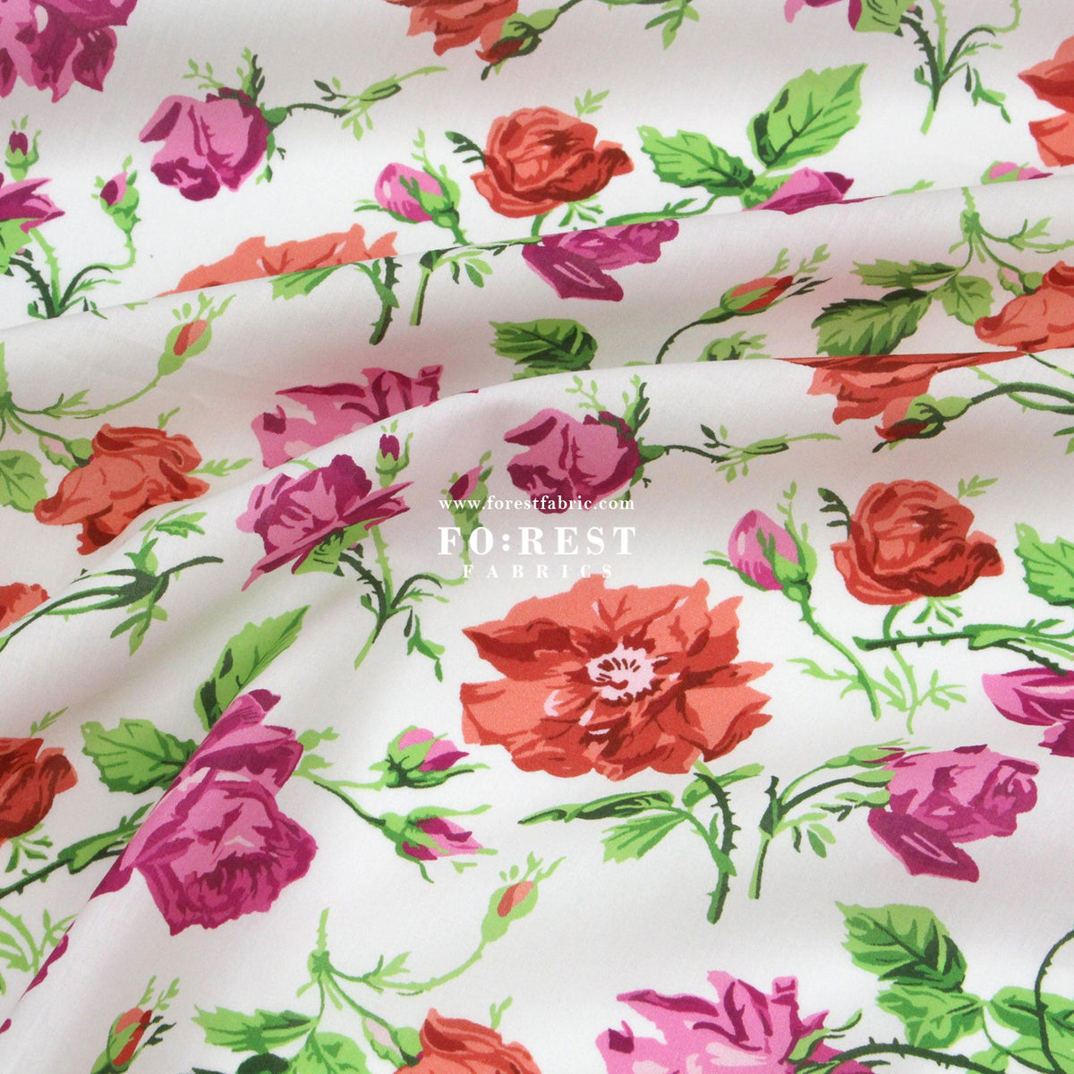 Liberty of London (Organic Fabric) - Painterly Rose Flowers Red - FO:REST Fabric 布恩堂Liberty fabrictana lawnjapanese fabricykk zipper