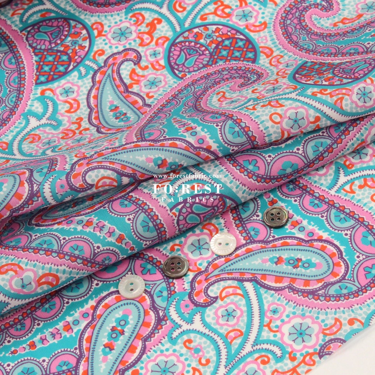 Liberty of London (Organic Fabric) - Pasha's Paisley Red - FO:REST Fabric 布恩堂Liberty fabrictana lawnjapanese fabricykk zipper