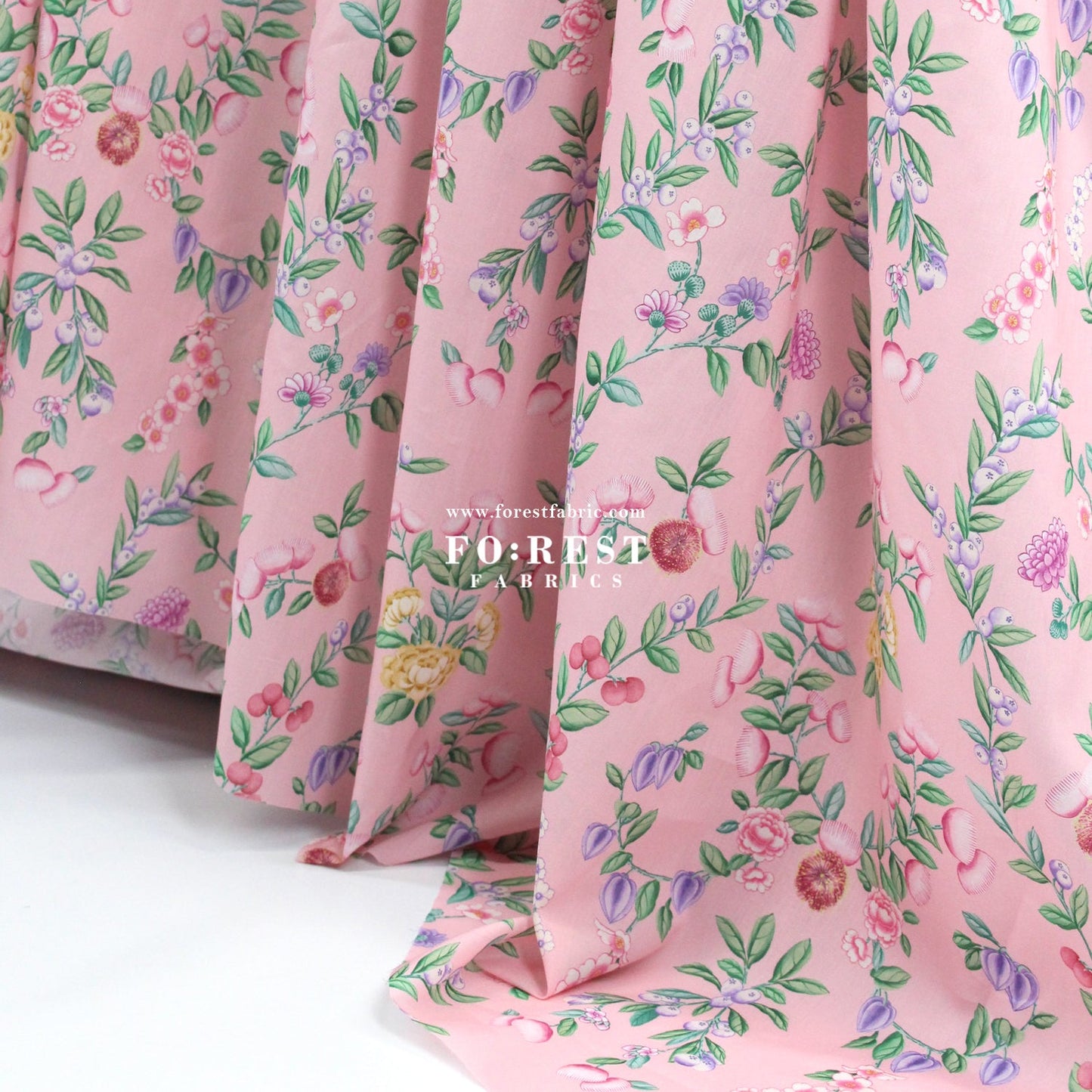Liberty of London (Organic Tana Lawn Cotton Fabric) - Eastern Trellis B - FO:REST Fabric 布恩堂Liberty fabrictana lawnjapanese fabricykk zipper