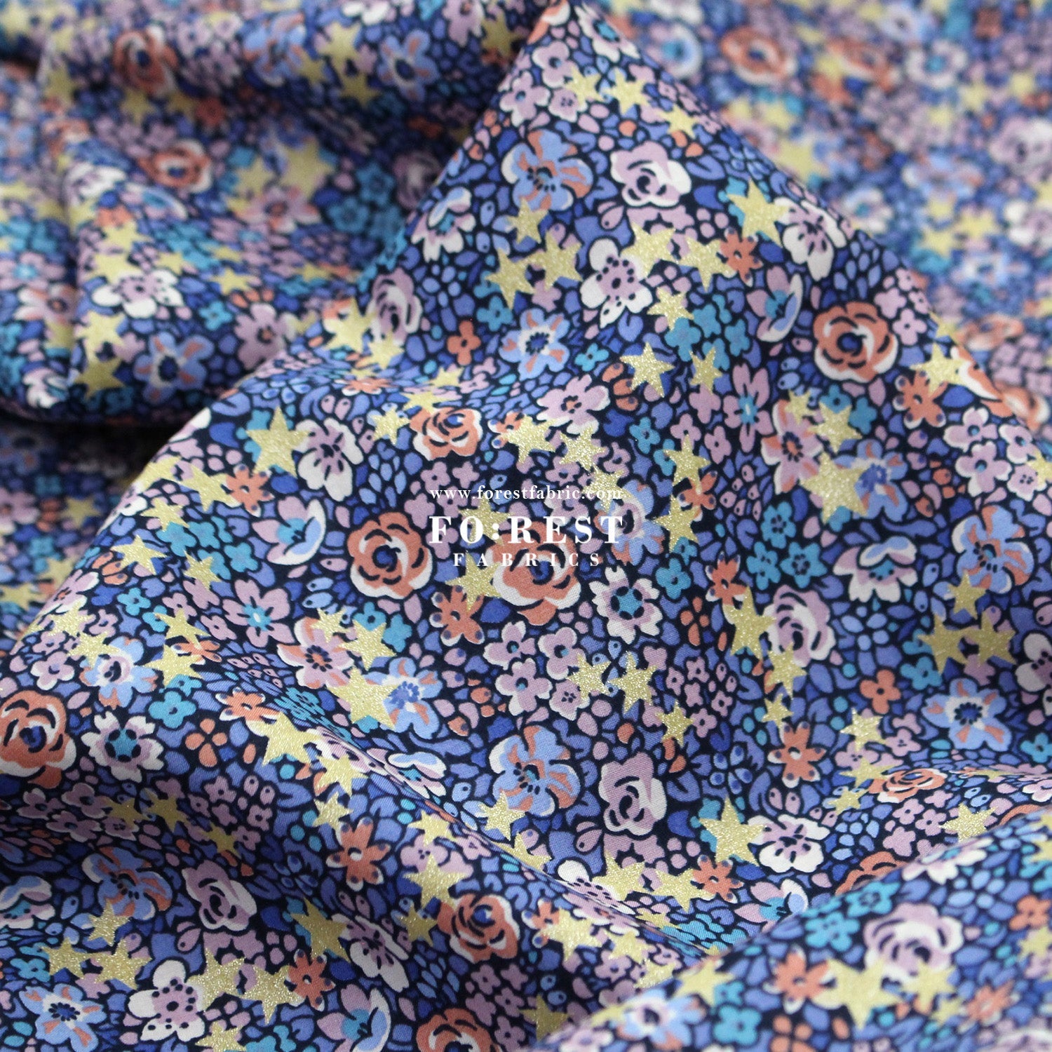 Liberty of London (Organic Tana Lawn™ Cotton Fabric) - Emma Etoile Festive - FO:REST Fabric 布恩堂Liberty fabrictana lawnjapanese fabricykk zipper