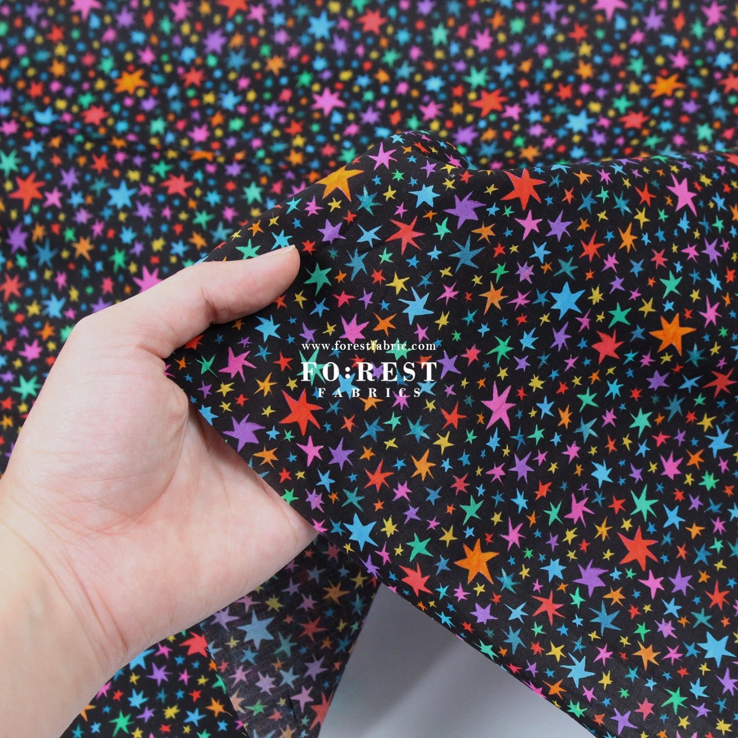 Liberty of London (Organic Tana Lawn Cotton Fabric) - Stars Truck - FO:REST Fabric 布恩堂Liberty fabrictana lawnjapanese fabricykk zipper