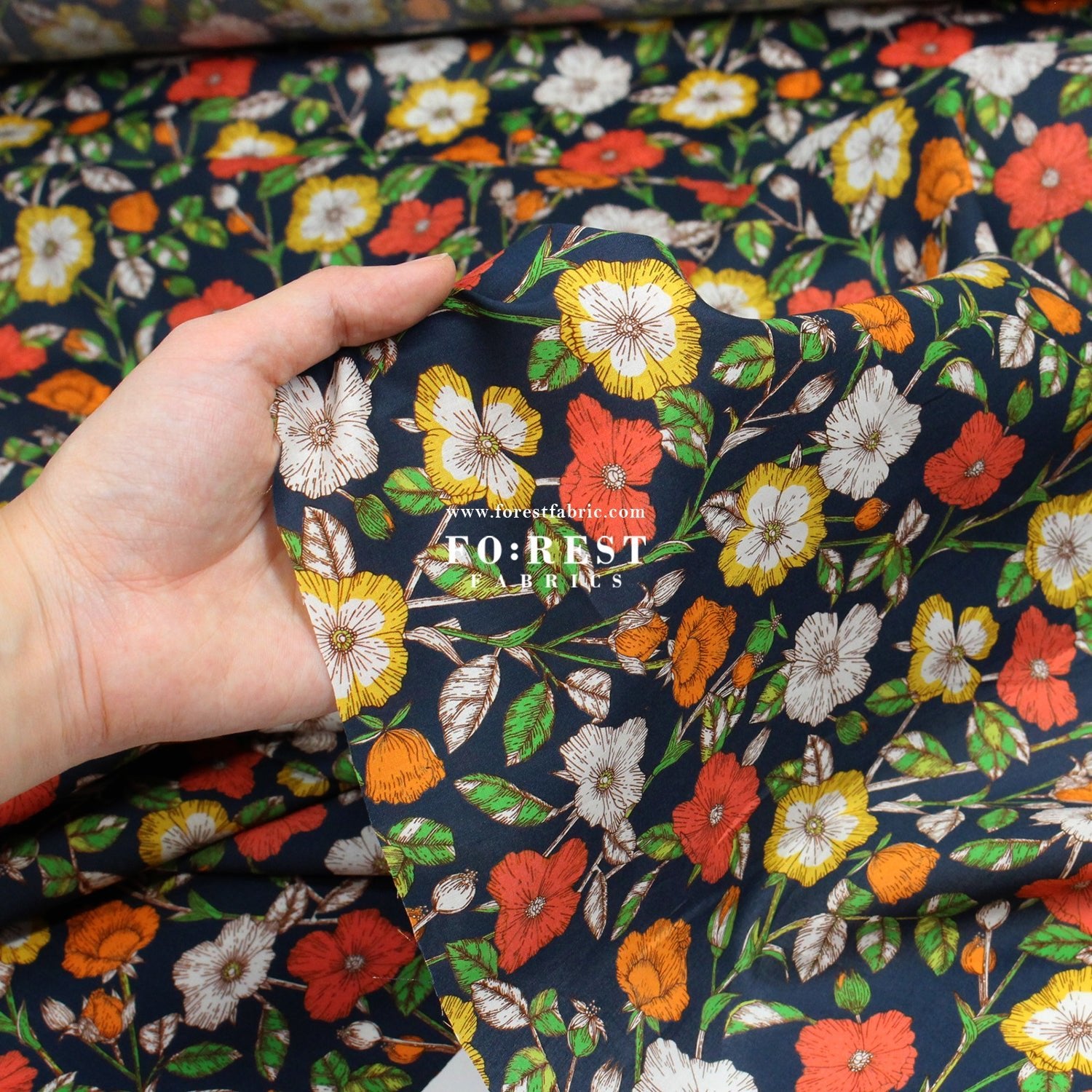 Liberty of London (Organic Tana Lawn Cotton Fabric) - Wild Petals C - FO:REST Fabric 布恩堂Liberty fabrictana lawnjapanese fabricykk zipper
