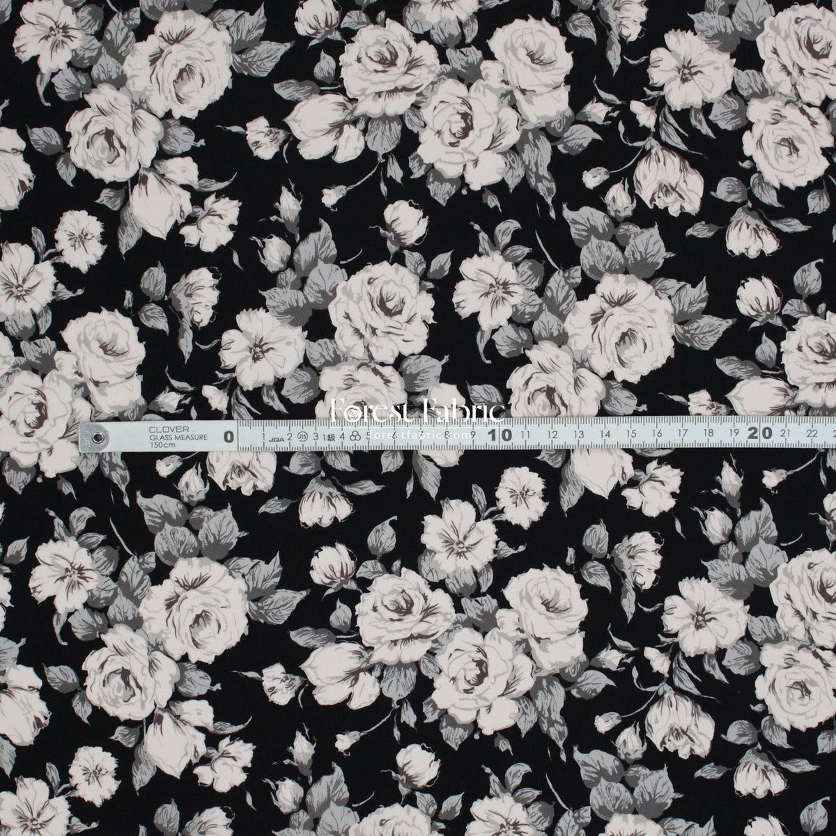 Liberty of London (Silk Crepe de Chine) - Carline - FO:REST Fabric 布恩堂Liberty fabric#tana lawn#japanese fabric#ykk zipper#
