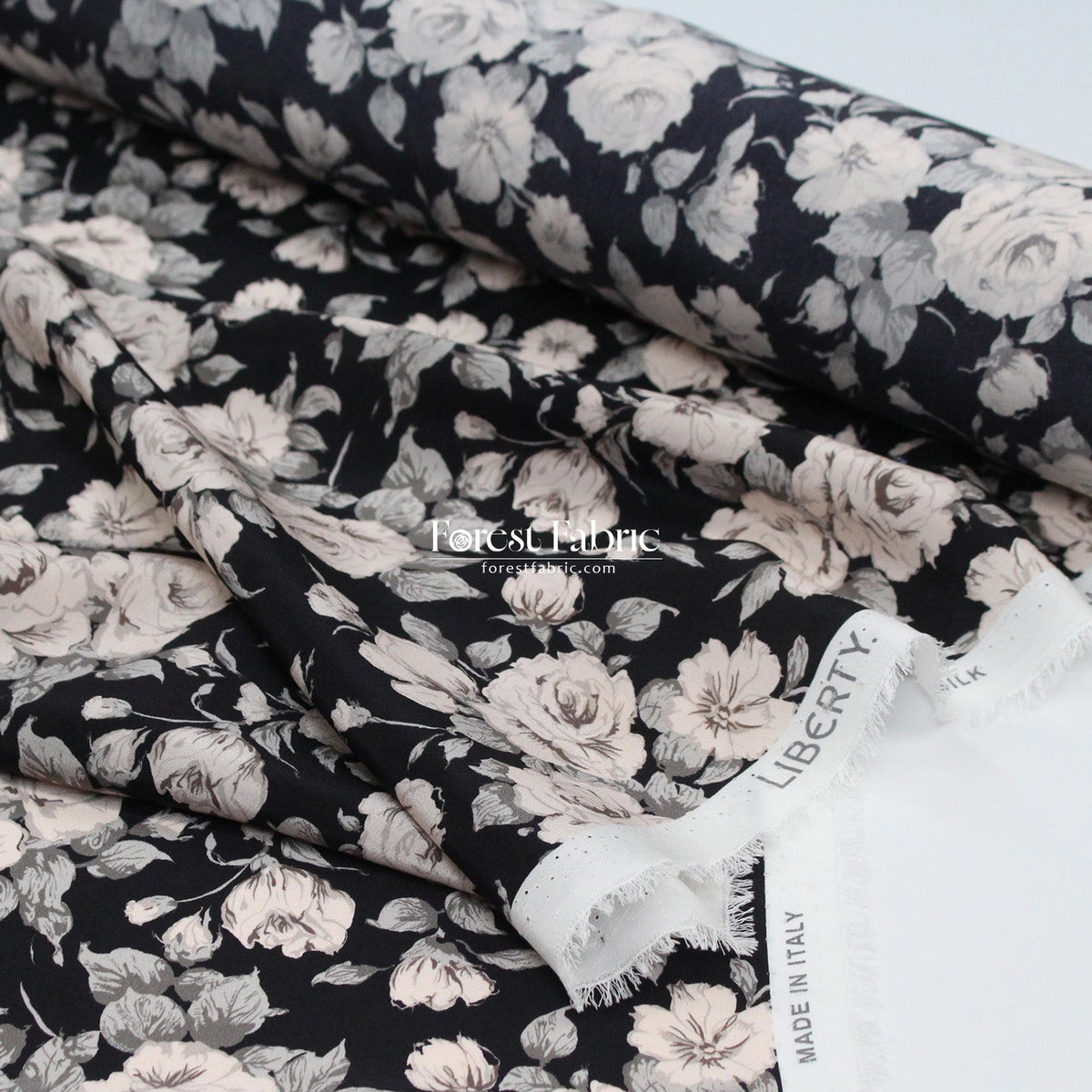 Liberty of London (Silk Crepe de Chine) - Carline - FO:REST Fabric 布恩堂Liberty fabric#tana lawn#japanese fabric#ykk zipper#