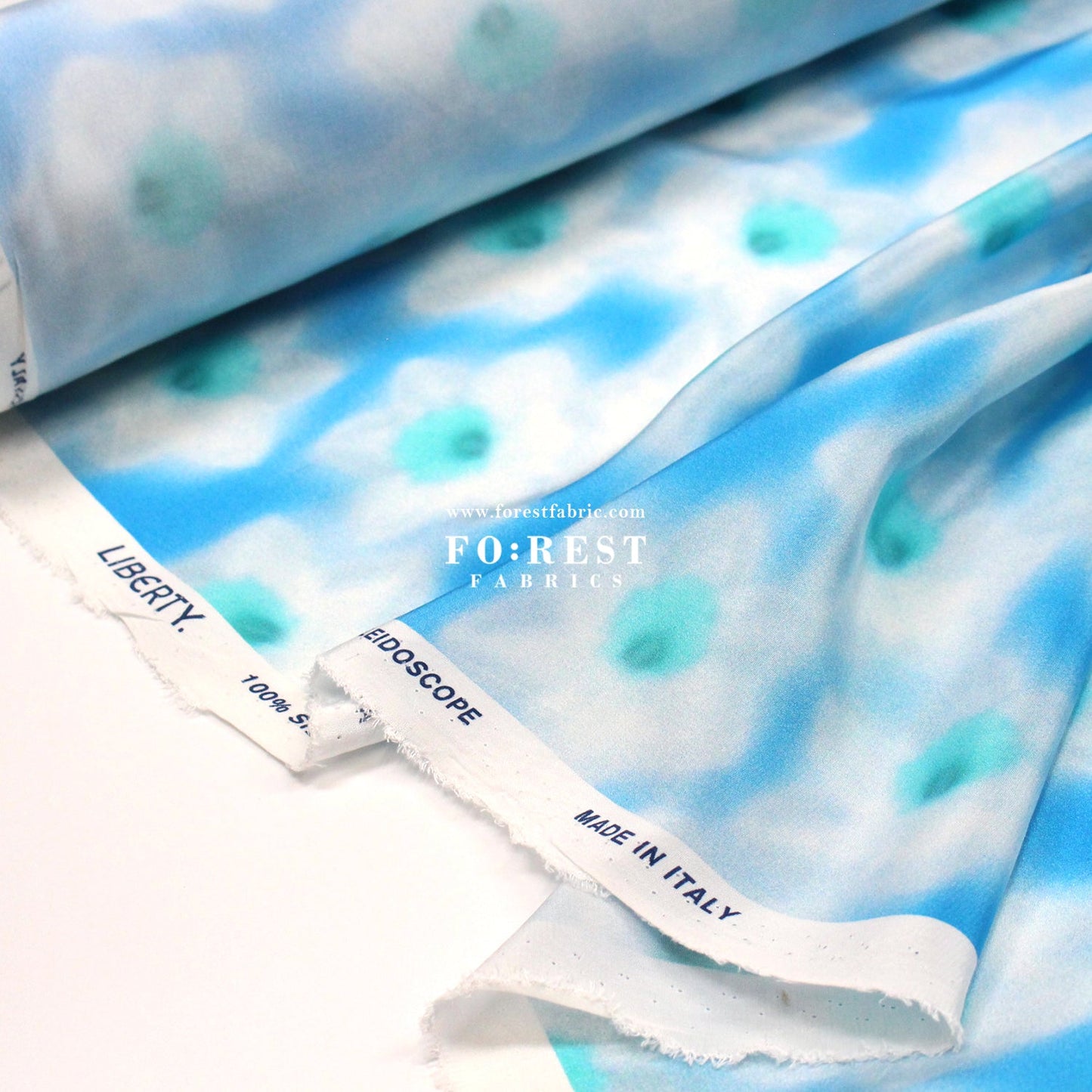 Liberty of London (Silk Crepe de Chine) - Daffodil Dream - FO:REST Fabric 布恩堂Liberty fabrictana lawnjapanese fabricykk zipper
