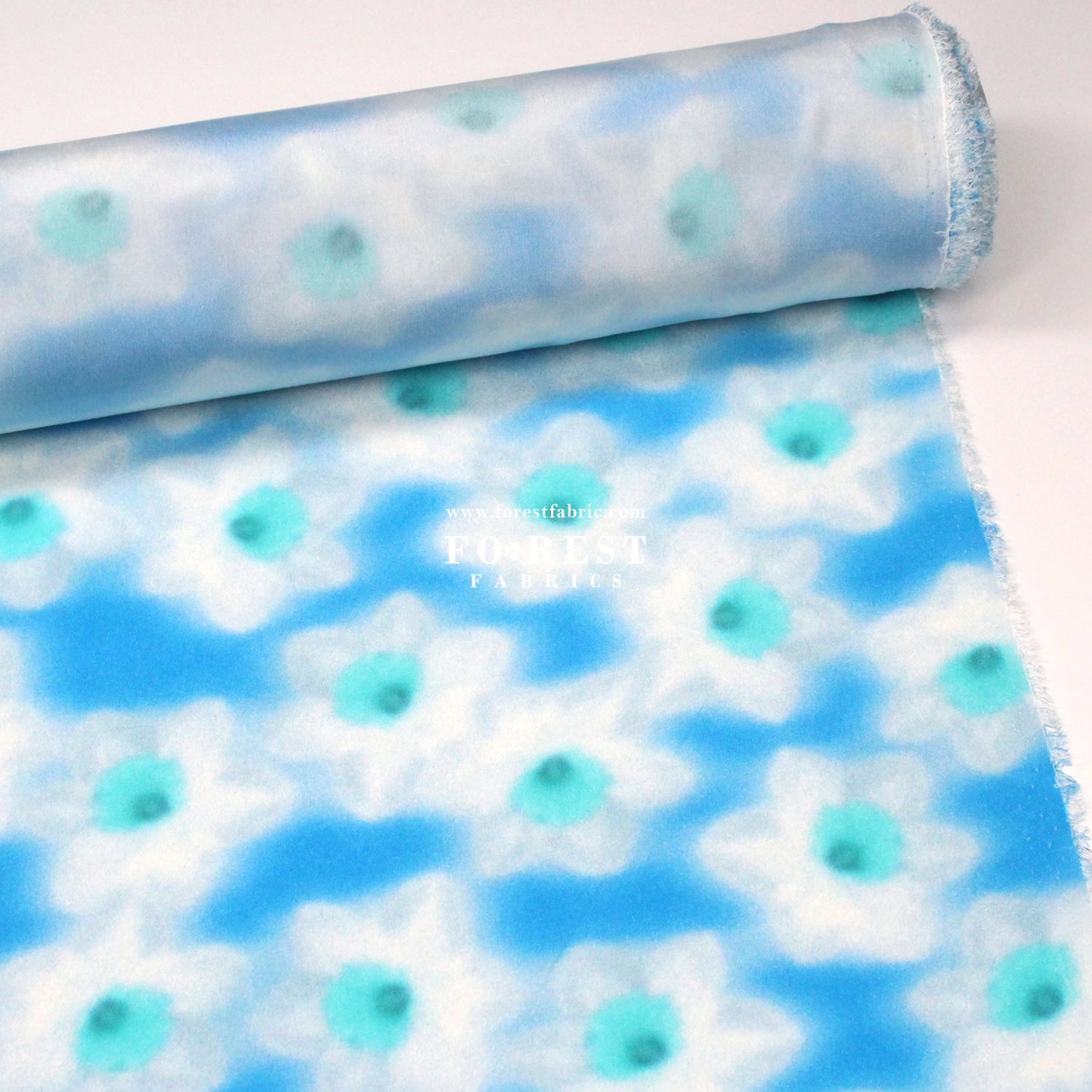 Liberty of London (Silk Crepe de Chine) - Daffodil Dream - FO:REST Fabric 布恩堂Liberty fabrictana lawnjapanese fabricykk zipper