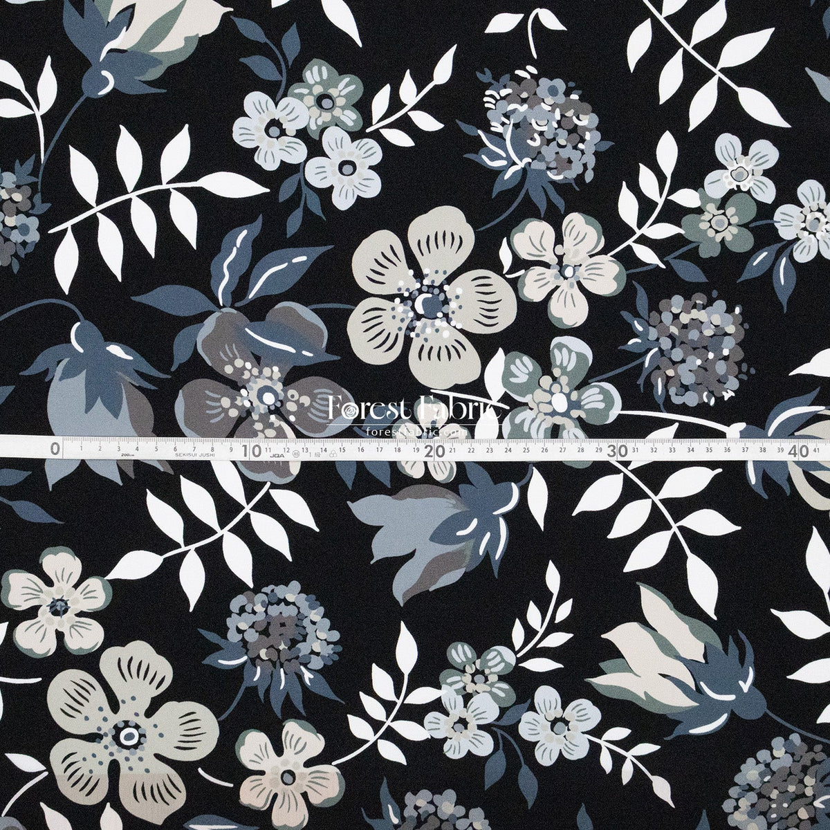 Liberty of London (Silk Crepe de Chine) - Edenham oasis - FO:REST Fabric 布恩堂Liberty fabric#tana lawn#japanese fabric#ykk zipper#