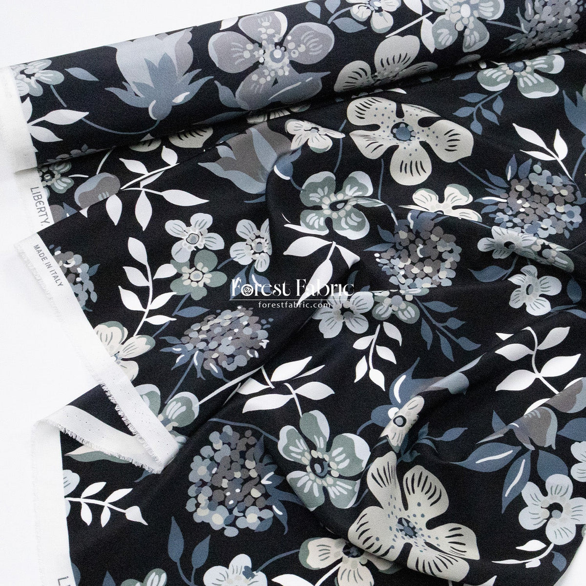 Liberty of London (Silk Crepe de Chine) - Edenham oasis - FO:REST Fabric 布恩堂Liberty fabric#tana lawn#japanese fabric#ykk zipper#