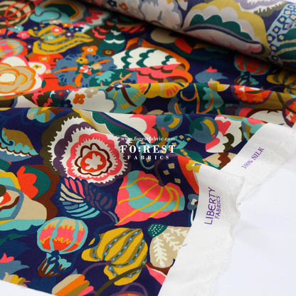 Liberty of London (Silk Crepe de Chine) - Gatsby Garden fabric - FO:REST Fabric 布恩堂Liberty fabrictana lawnjapanese fabricykk zipper