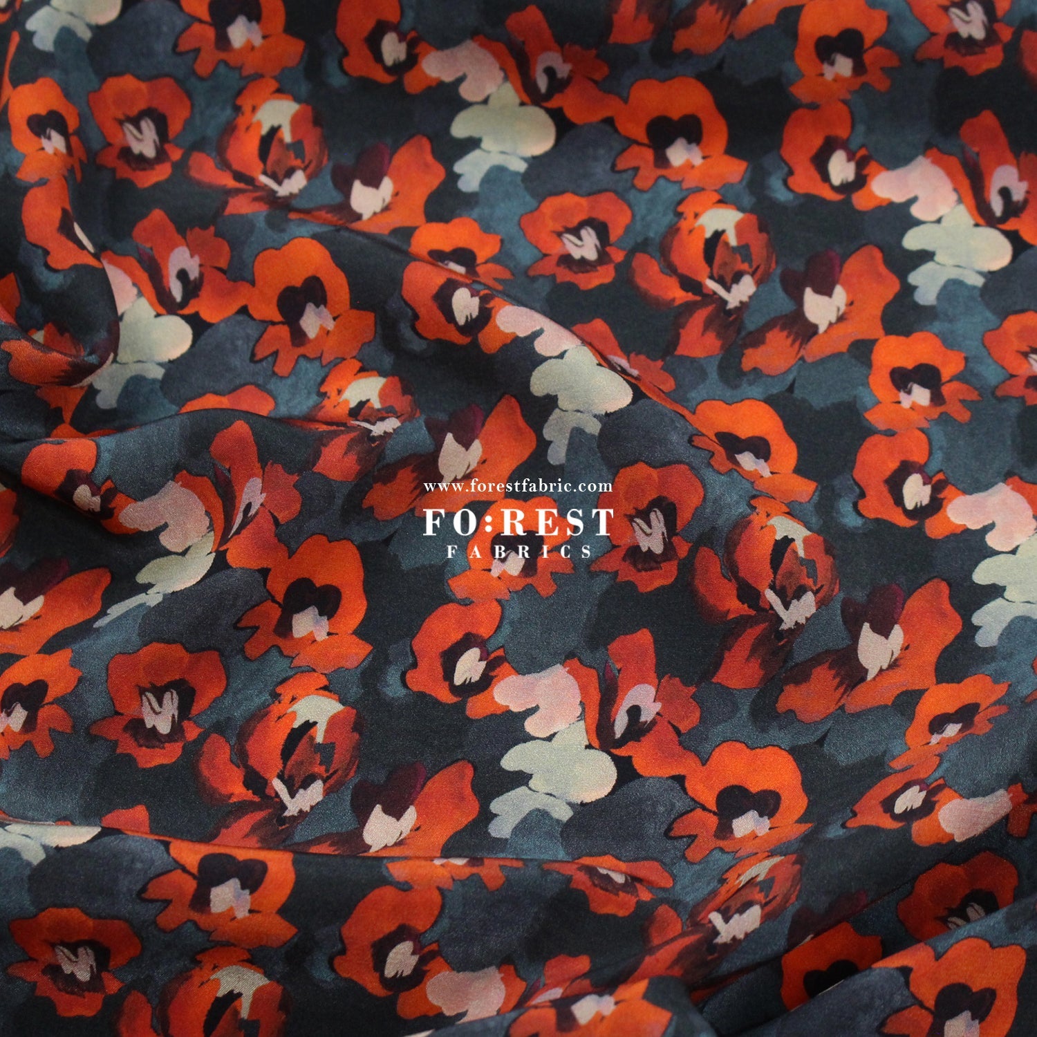 Liberty of London (Silk Crepe de Chine) - Jemma Rosa fabric - FO:REST Fabric 布恩堂Liberty fabrictana lawnjapanese fabricykk zipper