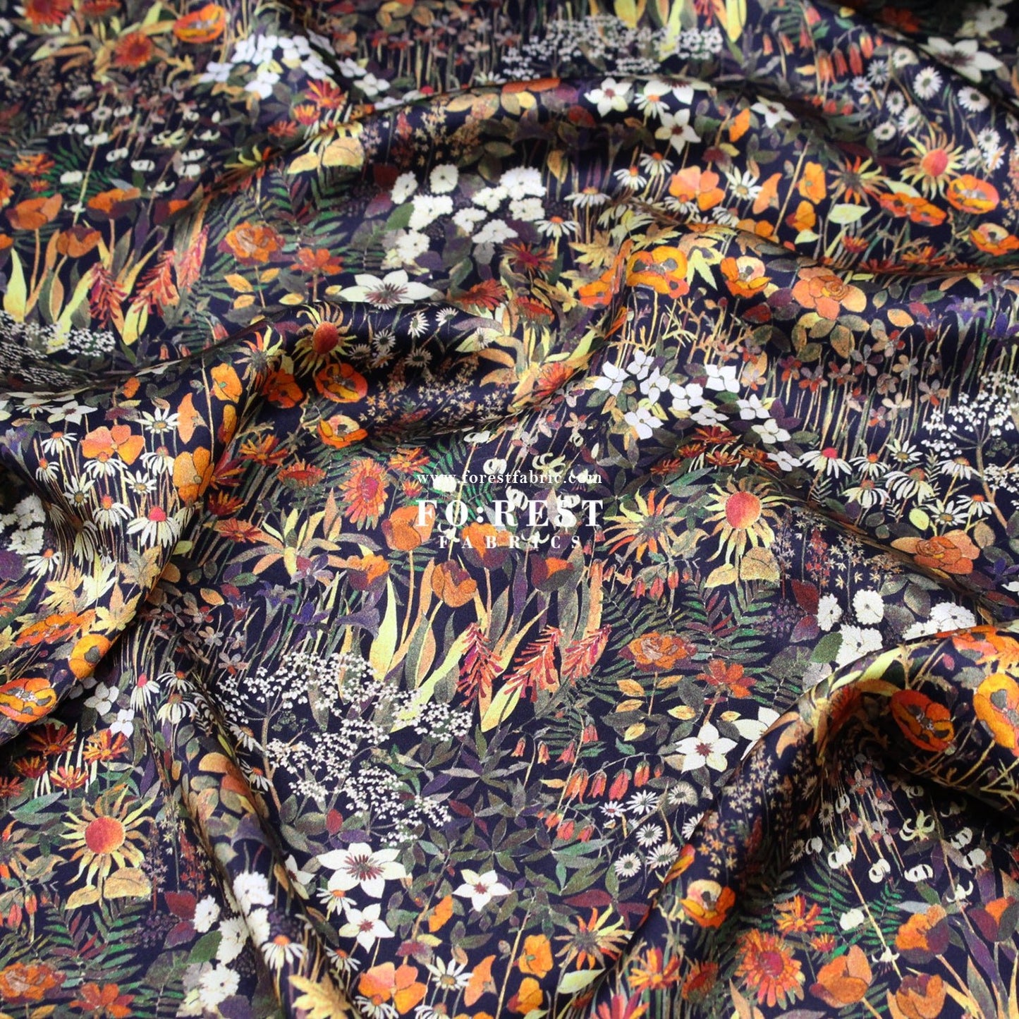 Liberty of London (Silk Satin) - Faria Flowers fabric - FO:REST Fabric 布恩堂Liberty fabrictana lawnjapanese fabricykk zipper