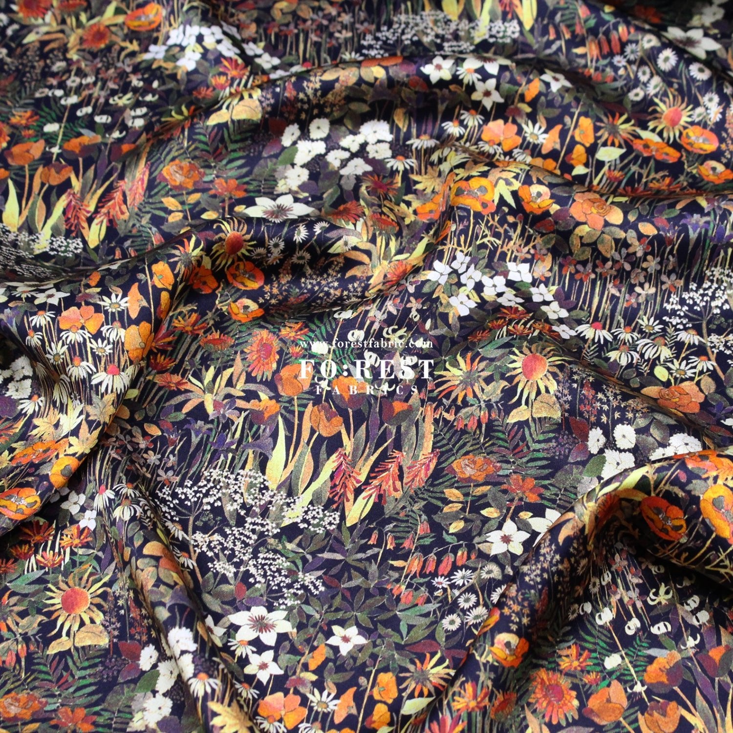Liberty of London (Silk Satin) - Faria Flowers fabric - FO:REST Fabric 布恩堂Liberty fabrictana lawnjapanese fabricykk zipper