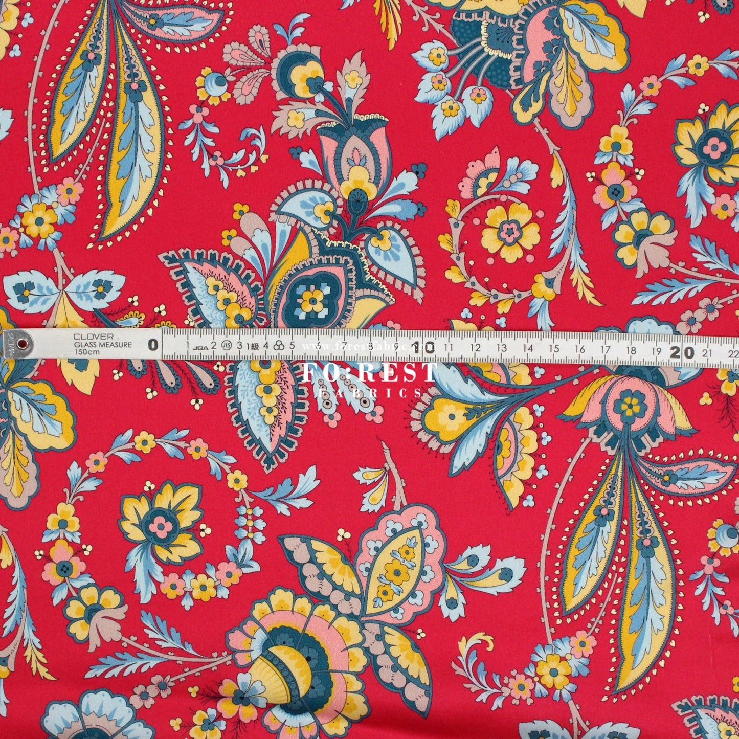 Liberty of London (Silk Satin) - Flora Belle fabric - FO:REST Fabric 布恩堂Liberty fabrictana lawnjapanese fabricykk zipper