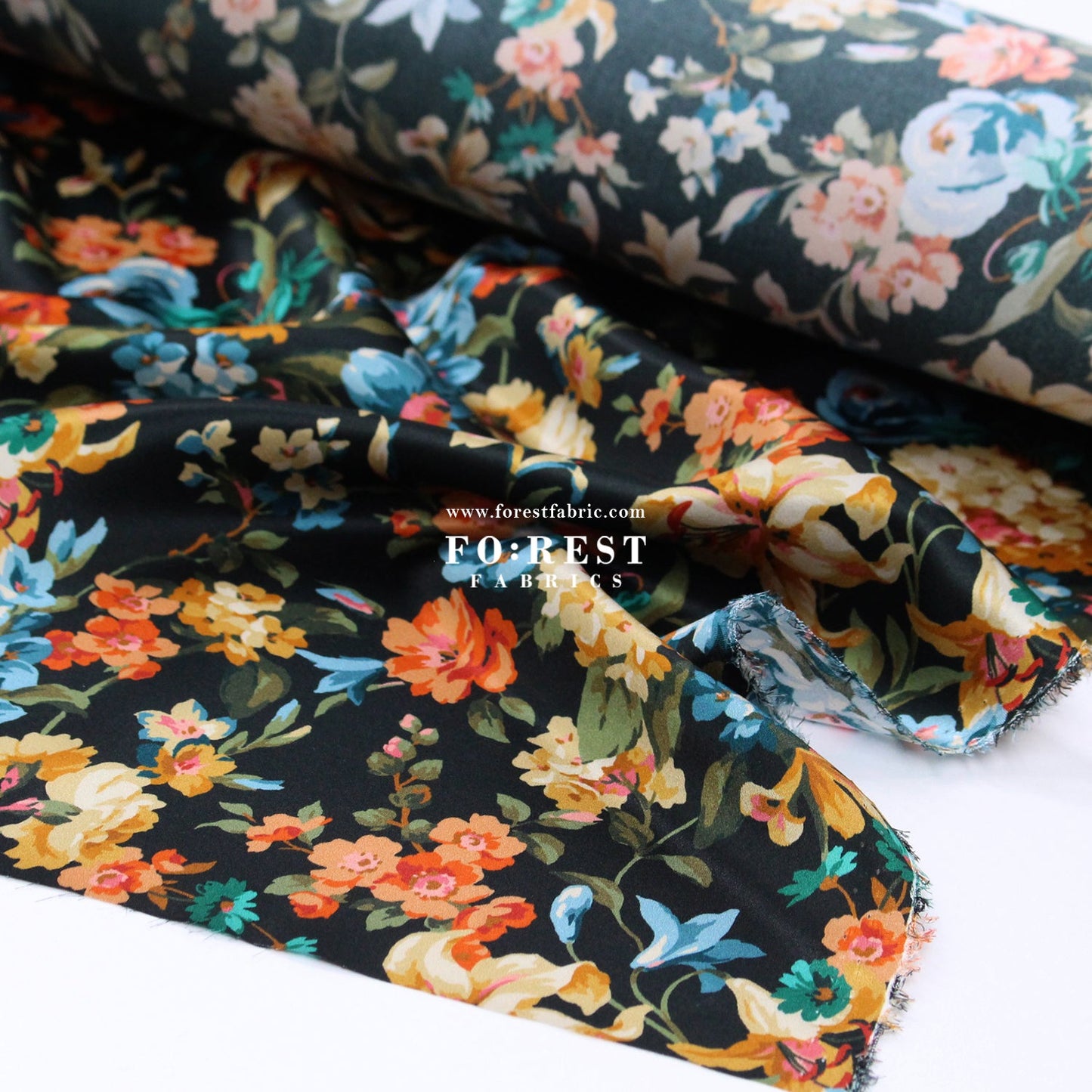Liberty of London (Silk Satin) - Momtague mews fabric - FO:REST Fabric 布恩堂Liberty fabrictana lawnjapanese fabricykk zipper