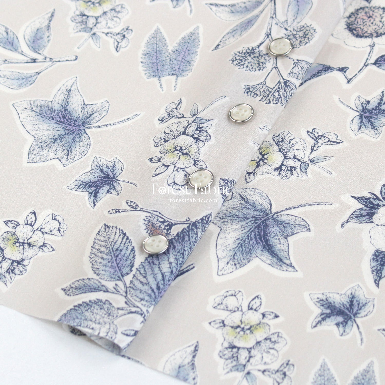 Liberty of London (Tana Lawn™ Cotton Fabric) - Allder Botanical - FO:REST Fabric 布恩堂Liberty fabrictana lawnjapanese fabricykk zipper