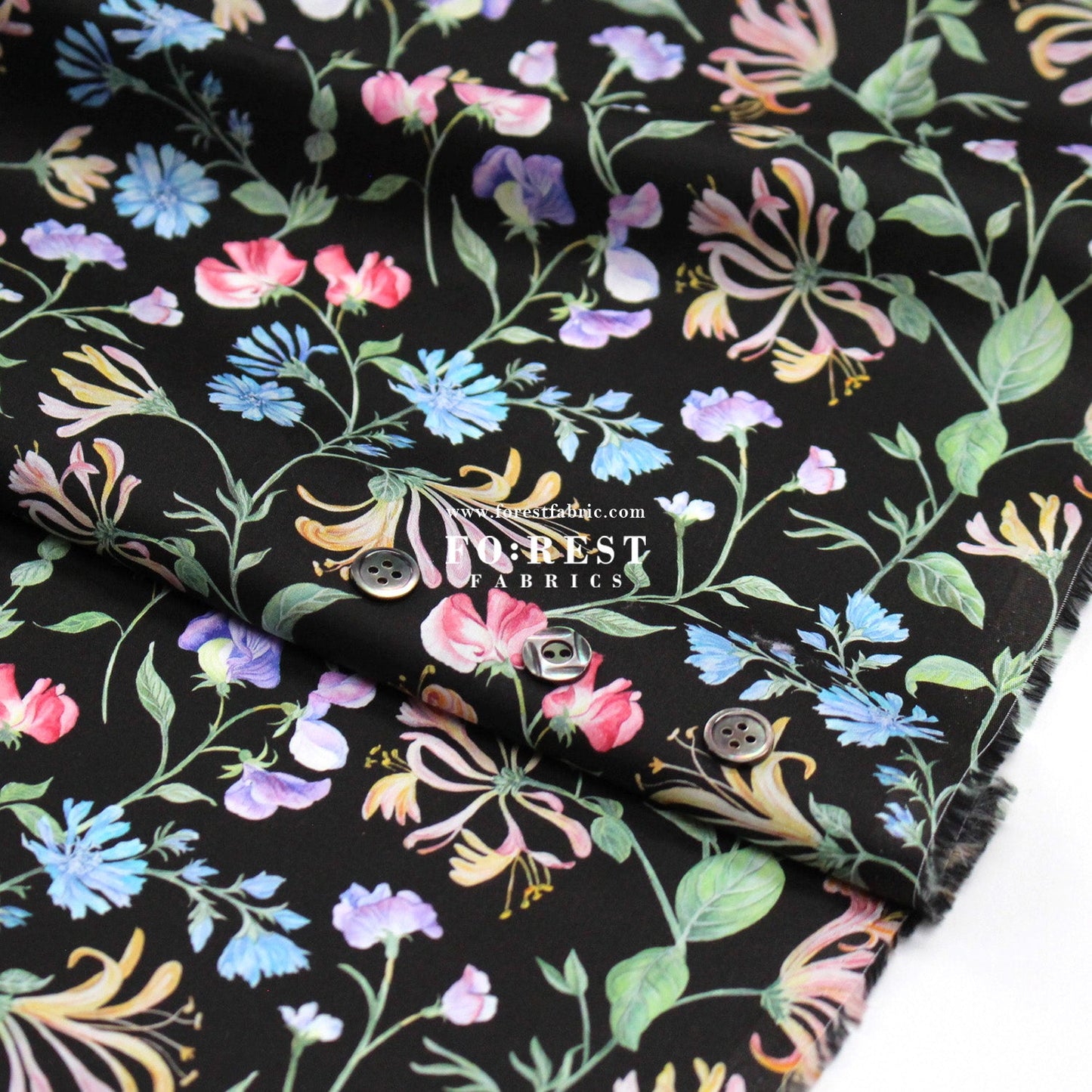 Liberty of London (Tana Lawn™ Cotton Fabric) - Asaka Dream - FO:REST Fabric 布恩堂Liberty fabrictana lawnjapanese fabricykk zipper