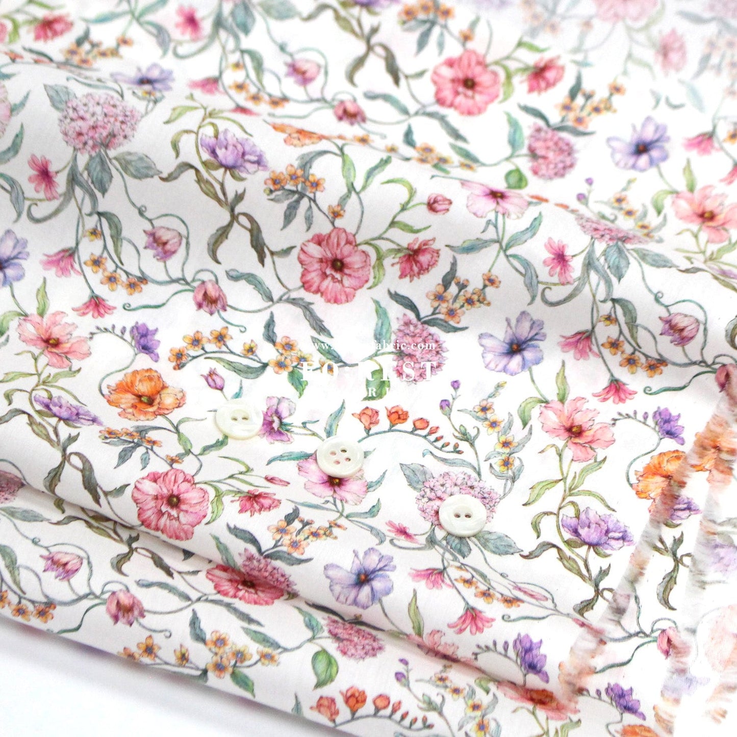 Liberty of London (Tana Lawn™ Cotton Fabric) - Battersea Blooms - FO:REST Fabric 布恩堂Liberty fabrictana lawnjapanese fabricykk zipper