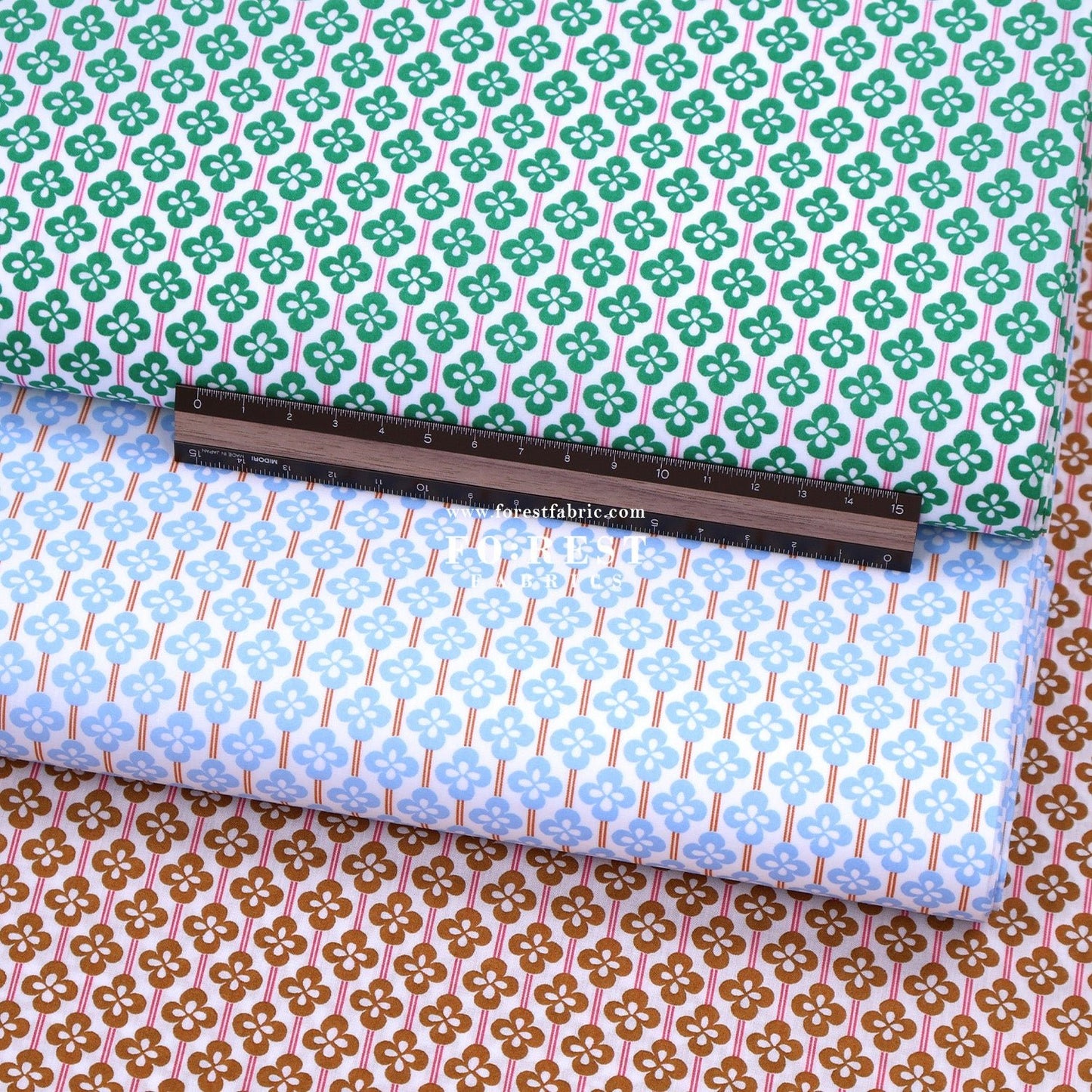 Liberty of London (Tana Lawn™ Cotton Fabric) - Clover Fiflds - FO:REST Fabric 布恩堂Liberty fabrictana lawnjapanese fabricykk zipper