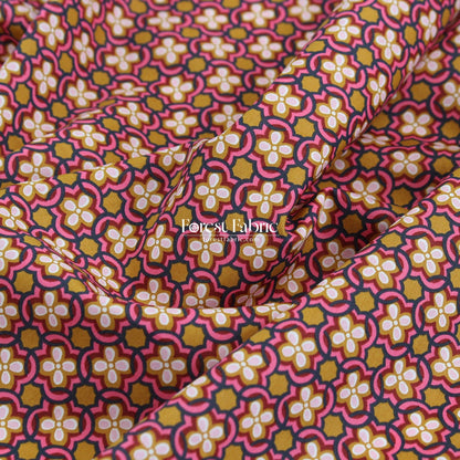Liberty of London (Tana Lawn™ Cotton Fabric) - Daisy Link - FO:REST Fabric 布恩堂Liberty fabrictana lawnjapanese fabricykk zipper