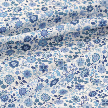 Liberty of London (Tana Lawn™ Cotton Fabric) - Dasha Floral - FO:REST Fabric 布恩堂Liberty fabrictana lawnjapanese fabricykk zipper