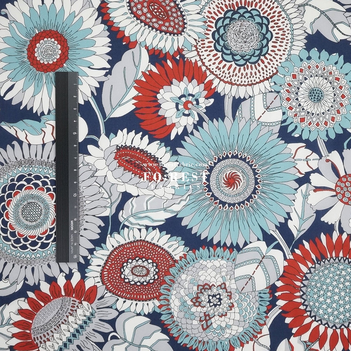 Liberty of London (Tana Lawn™ Cotton Fabric) - Dusk - FO:REST Fabric 布恩堂Liberty fabrictana lawnjapanese fabricykk zipper
